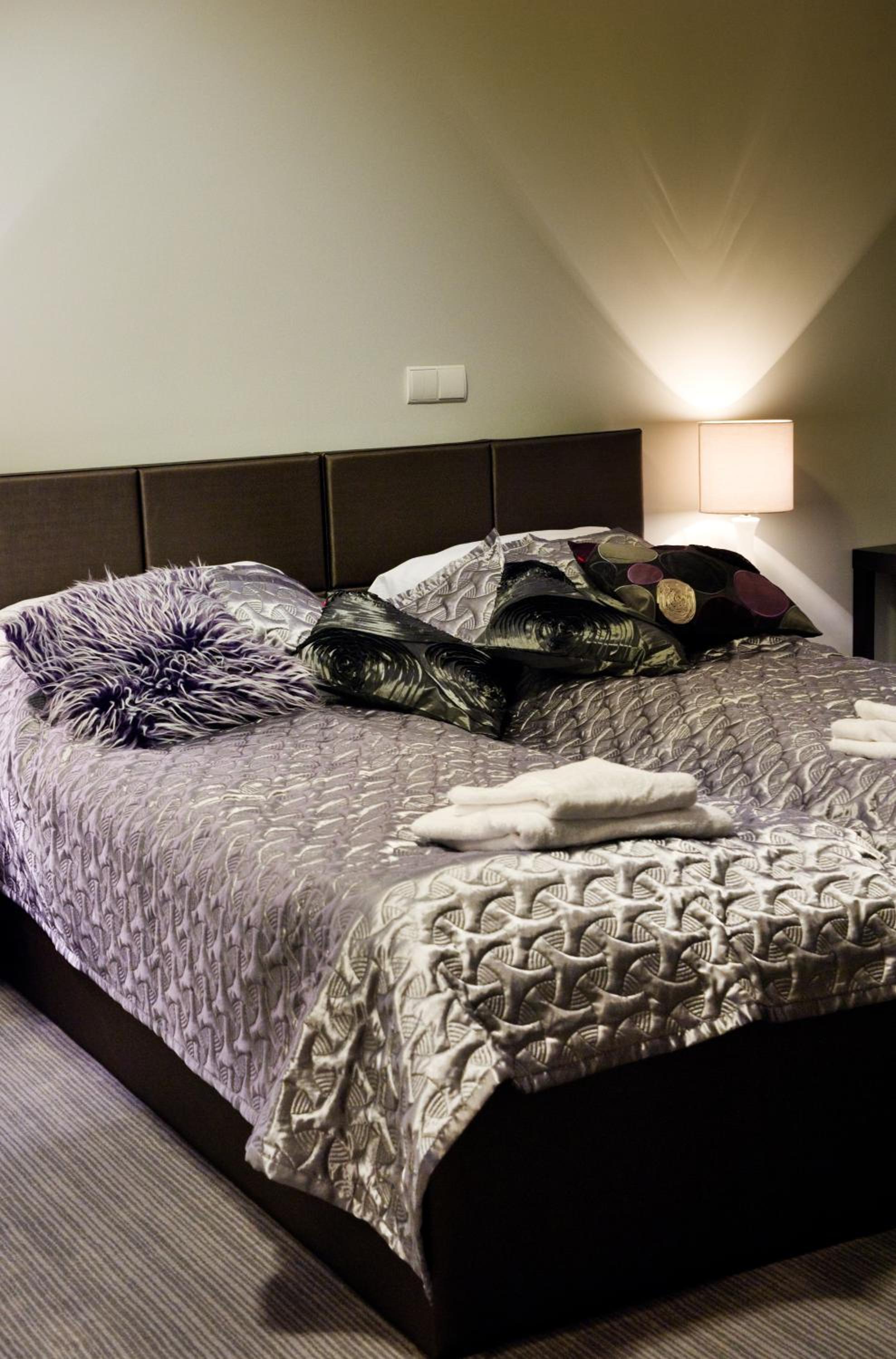 Standard Double or Twin Room photo 3