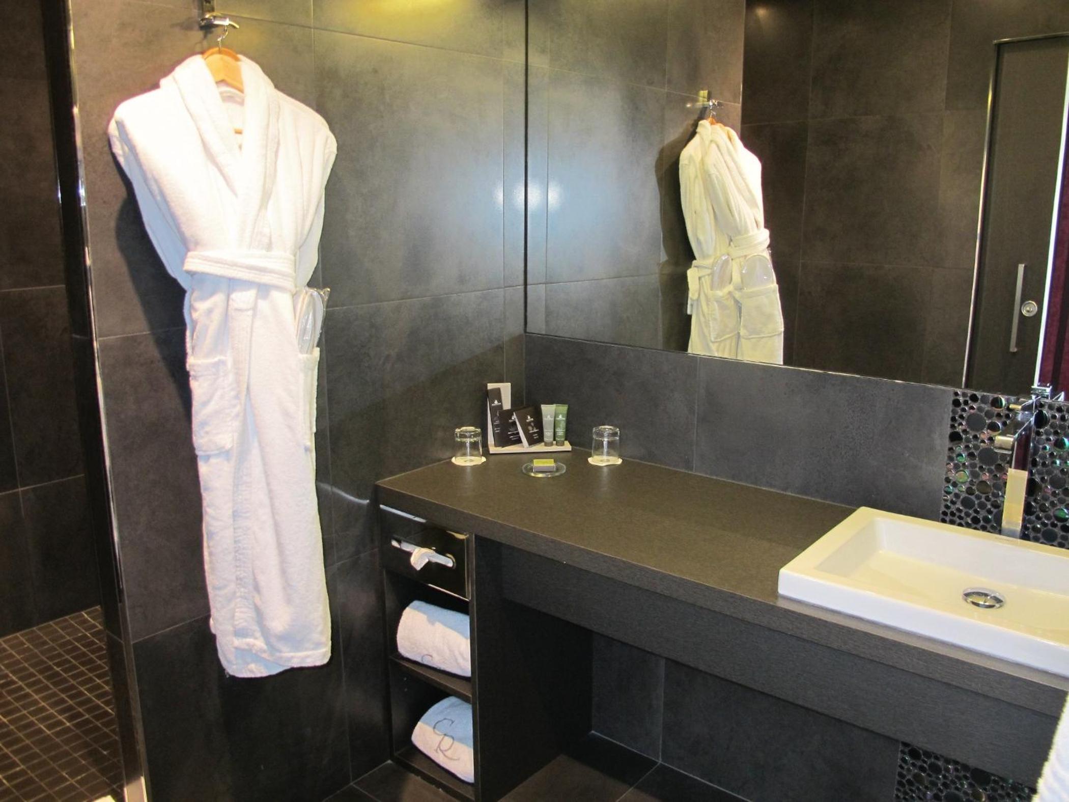 Privilege Room - Photo 5