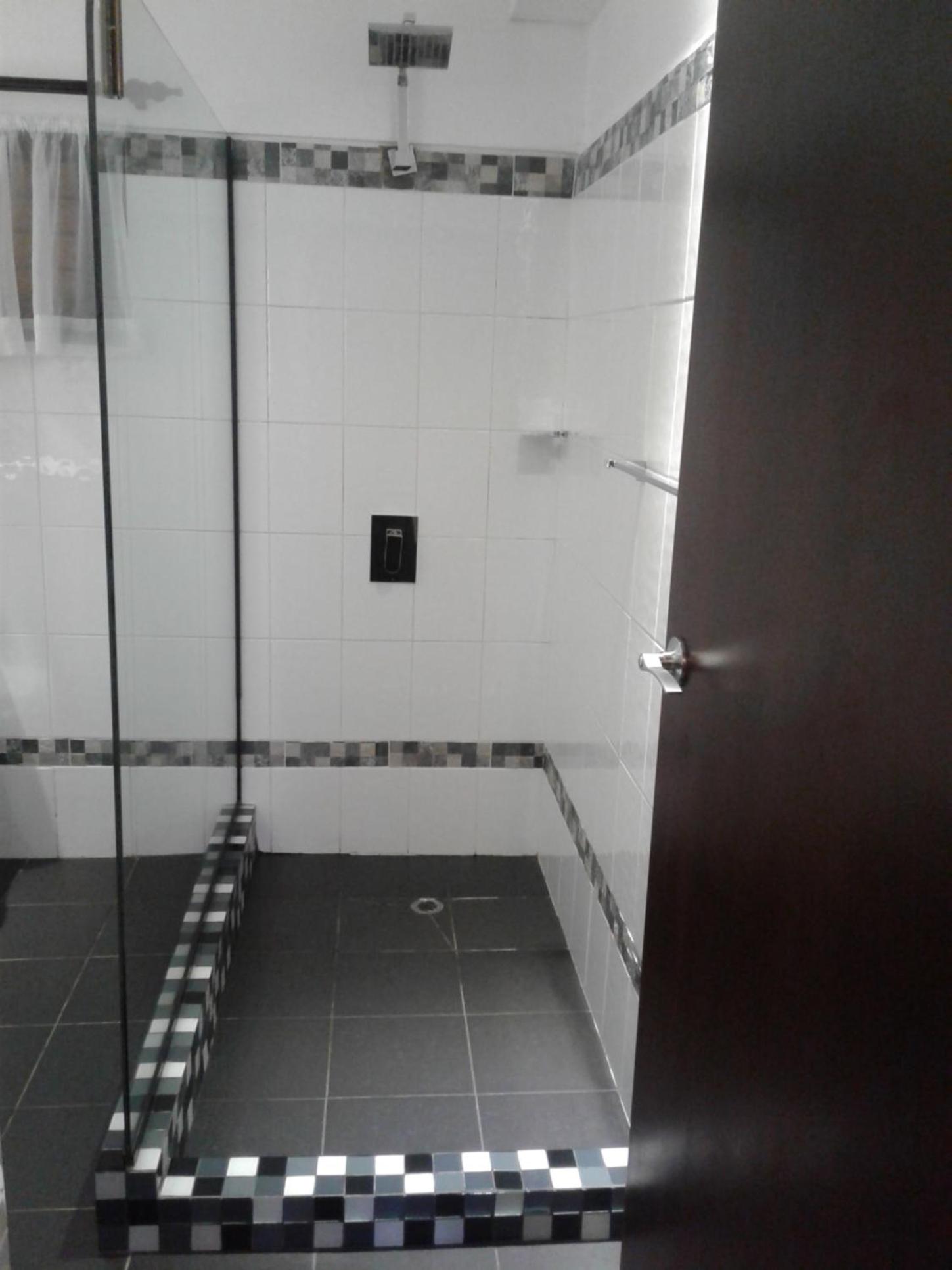 Deluxe Double Room photo 11