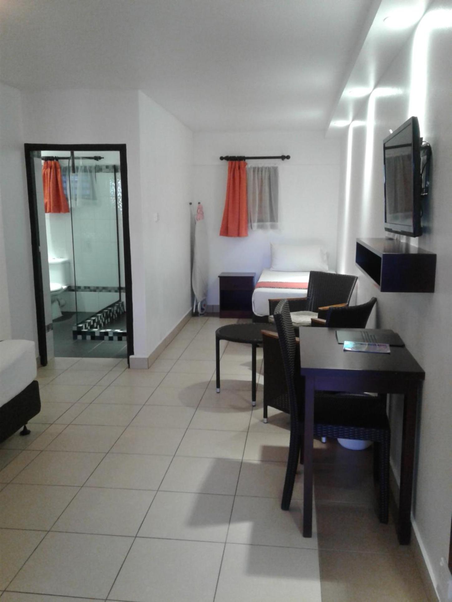 Deluxe Double Room photo 16