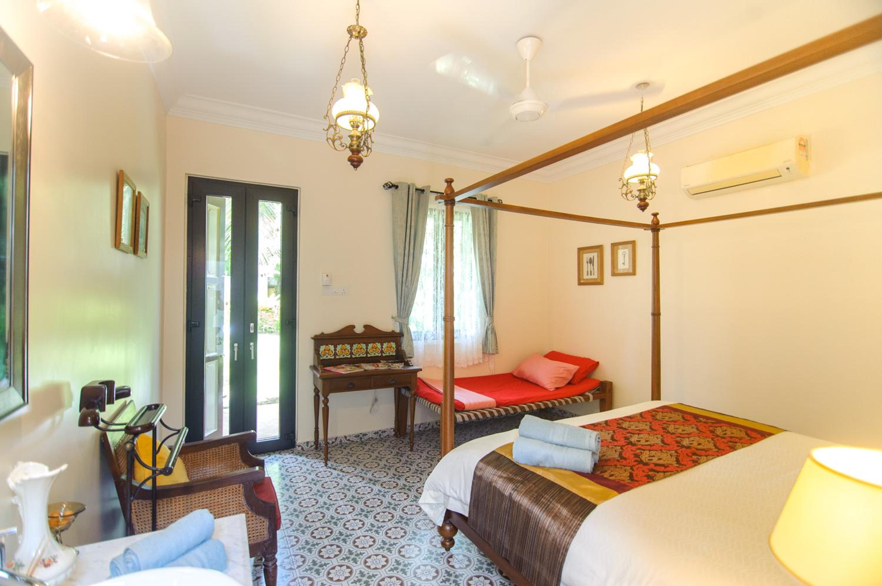 King Room with Garden View photo 2