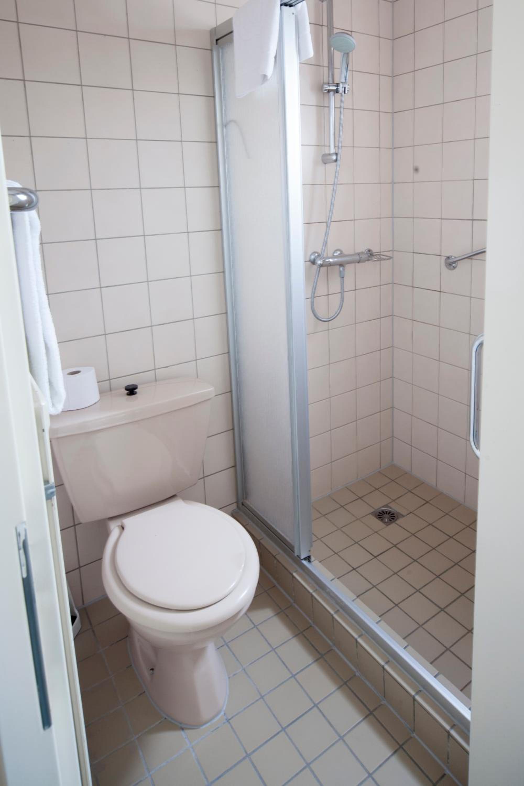Single Room With Shower photo 3