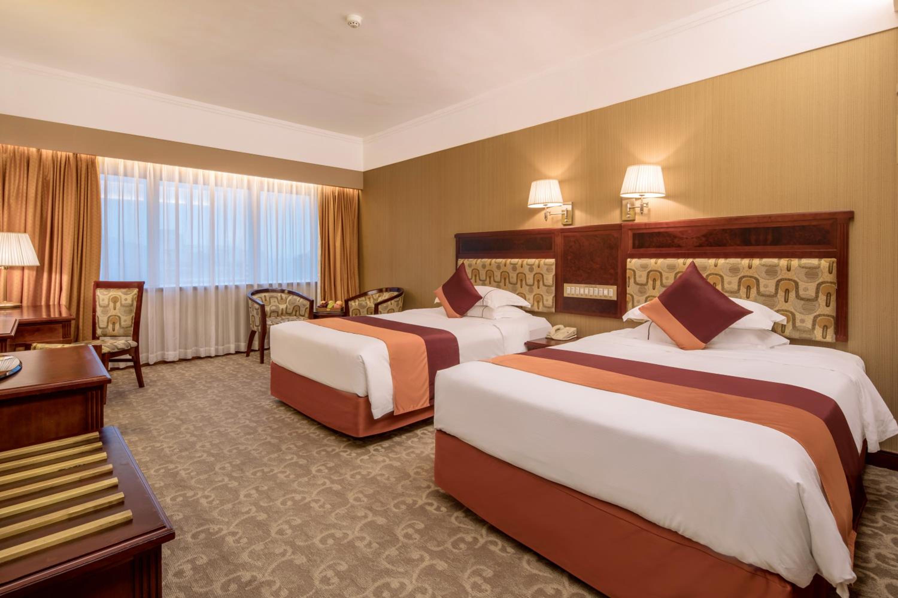 Deluxe Twin Room
