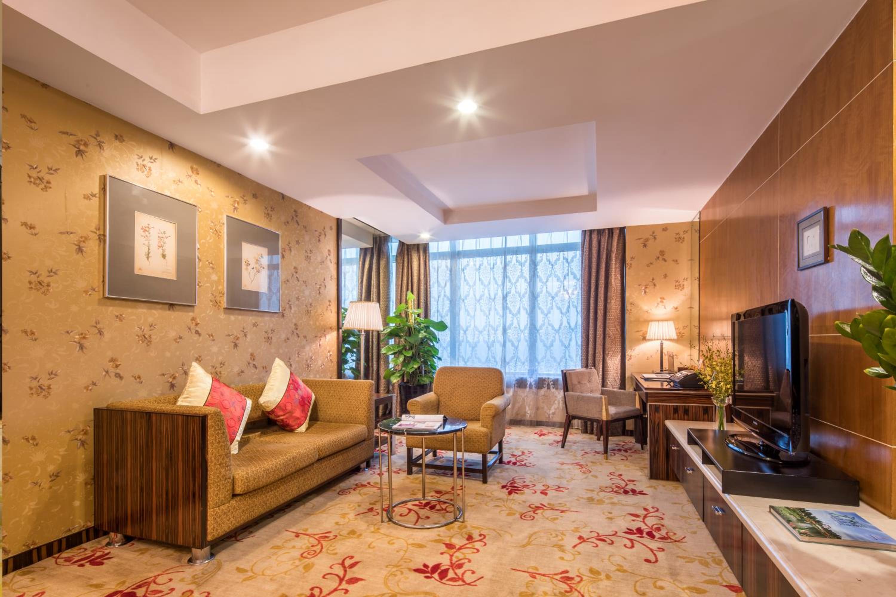 Executive Suite