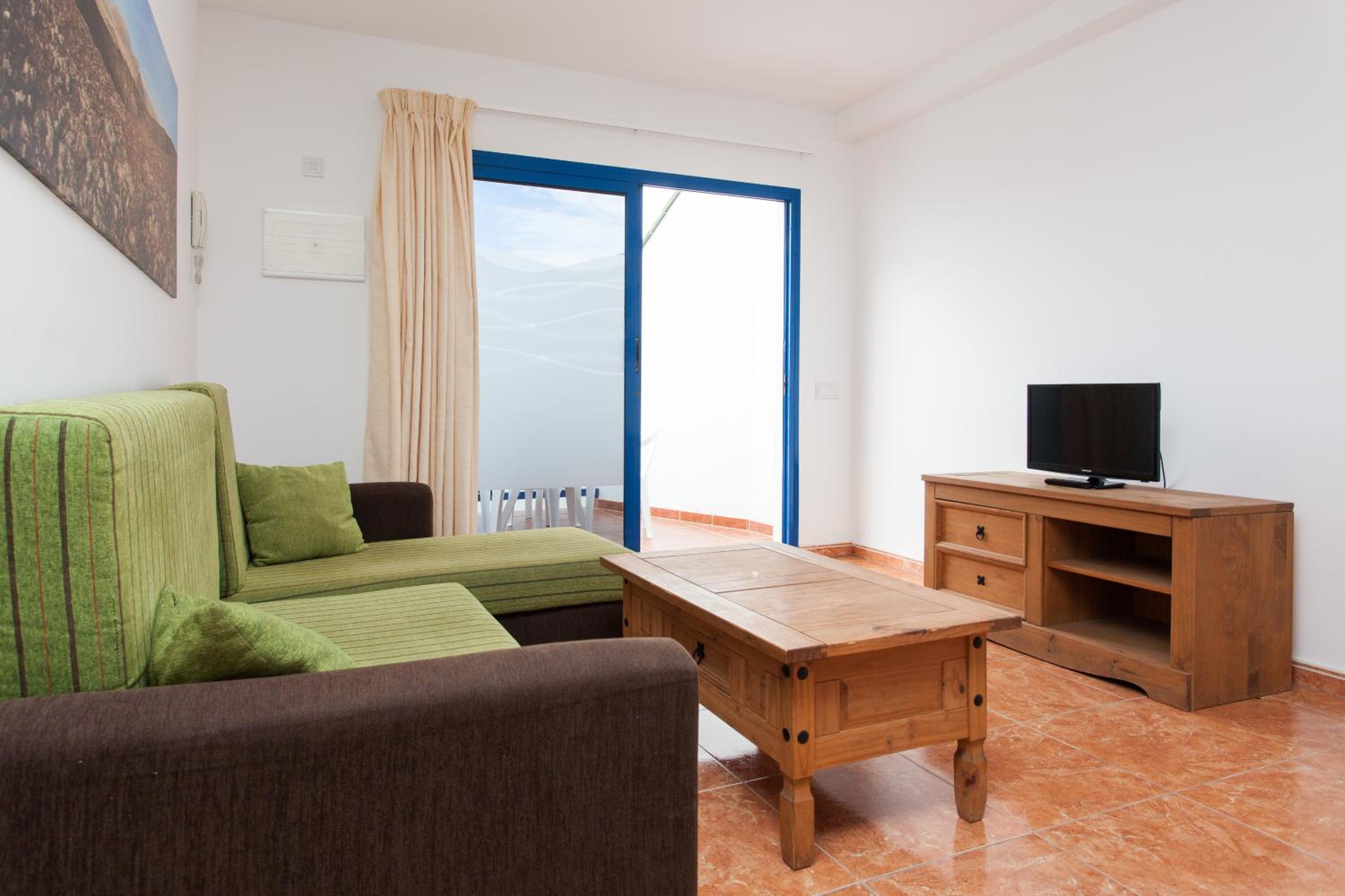 Apartamento de una habitación con vista a la piscina