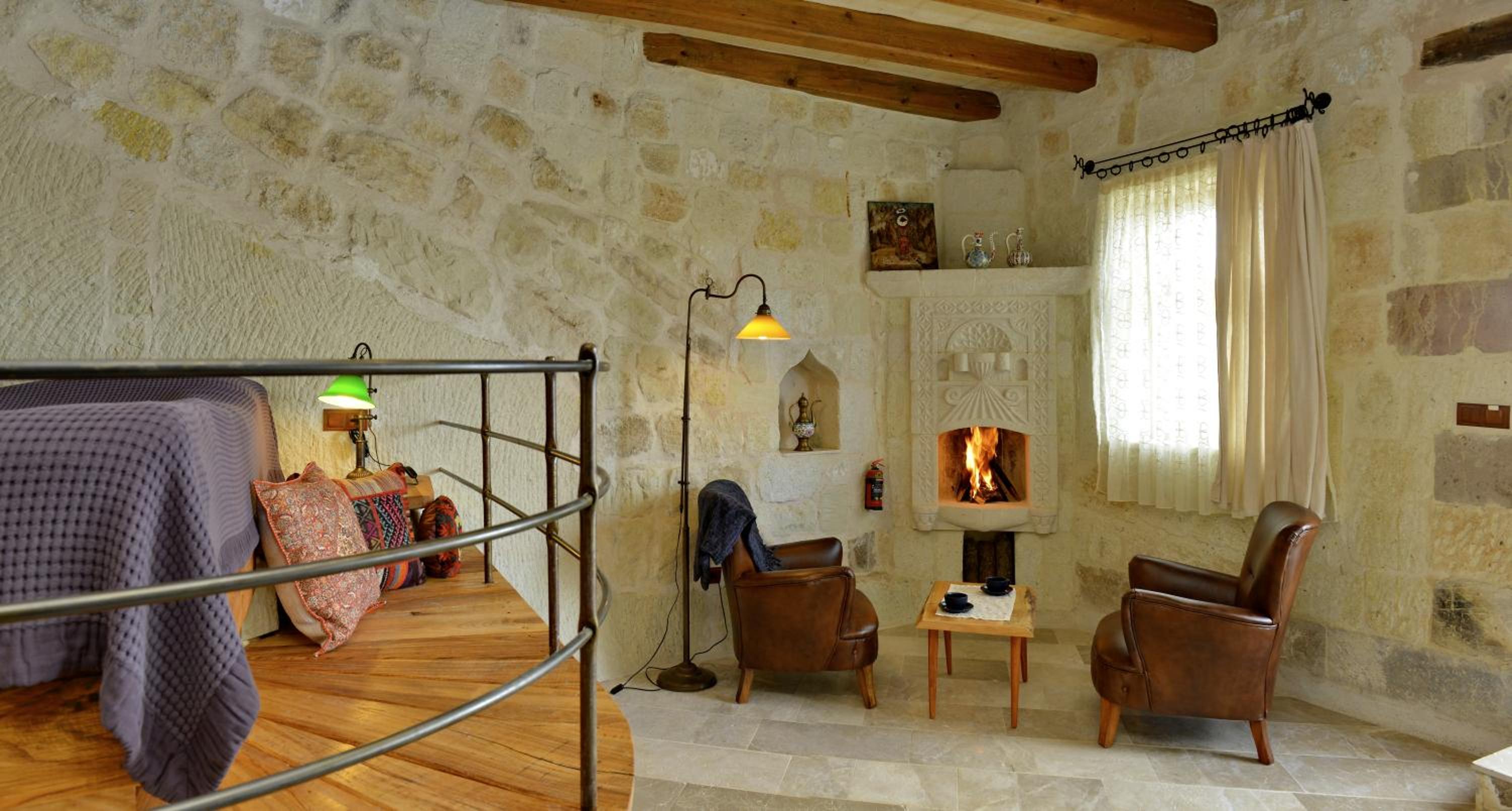 Family Room - Photo 3