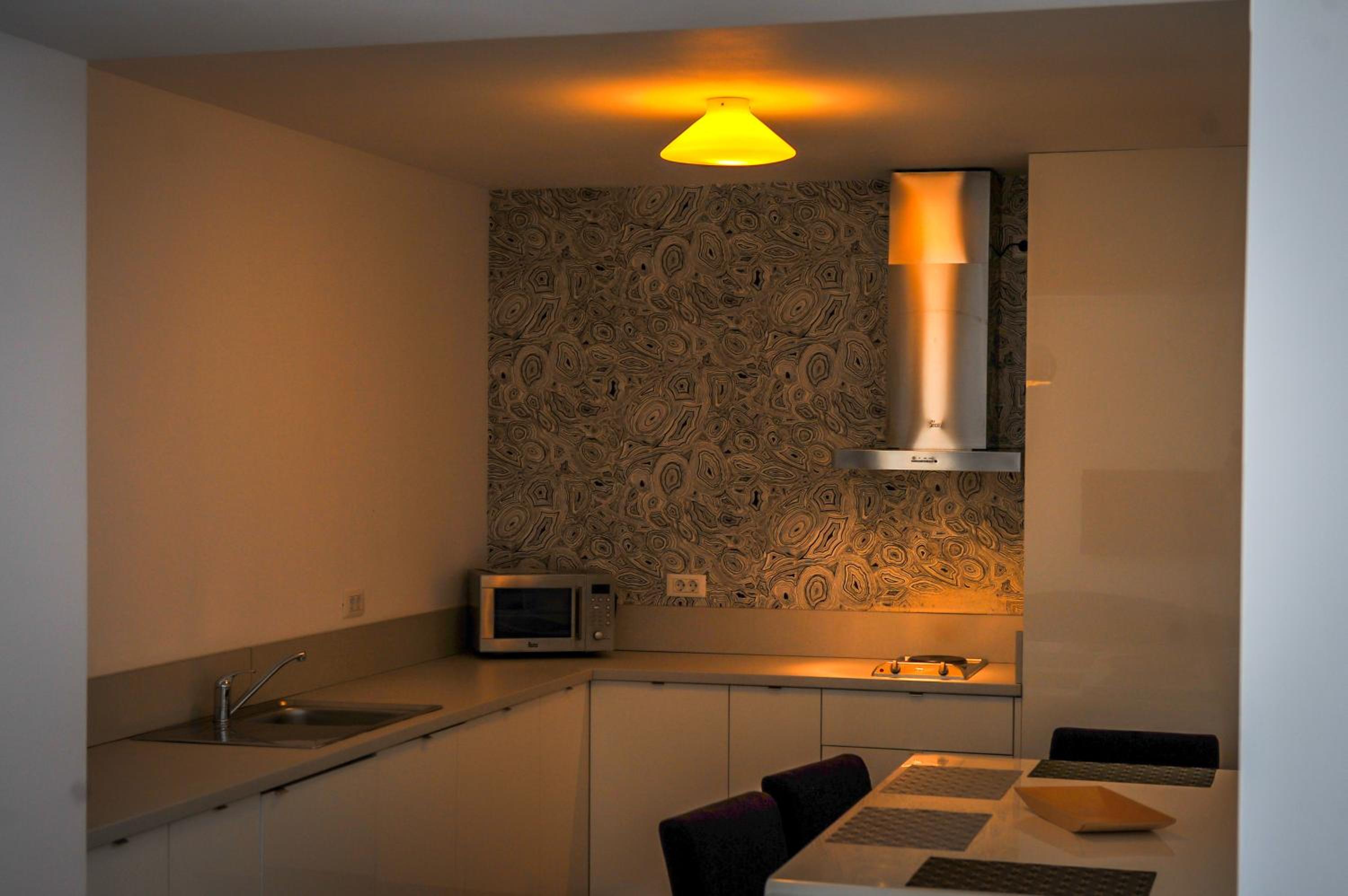 One-Bedroom Apartment - Photo 102