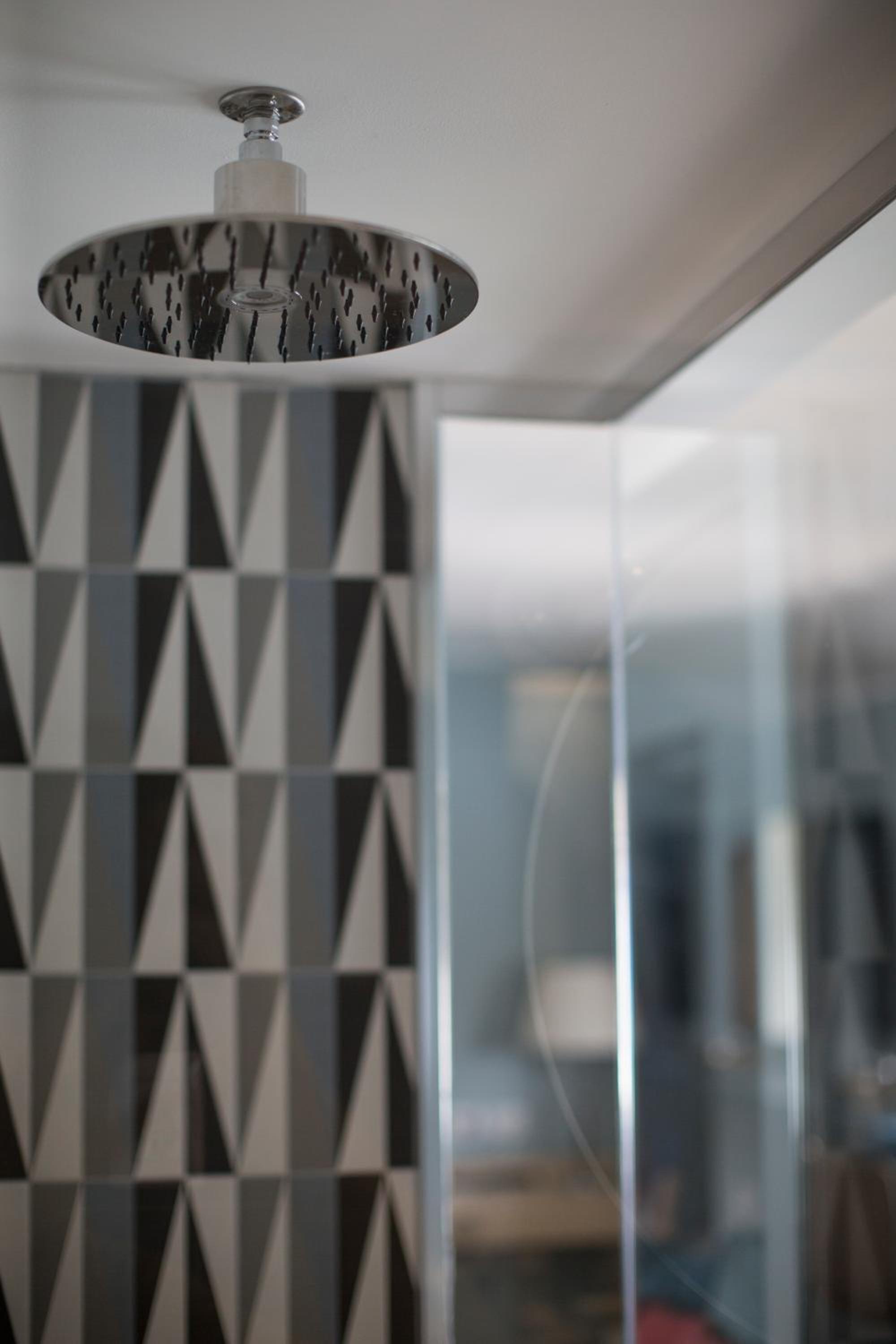 Suite with Sea View - Photo 9