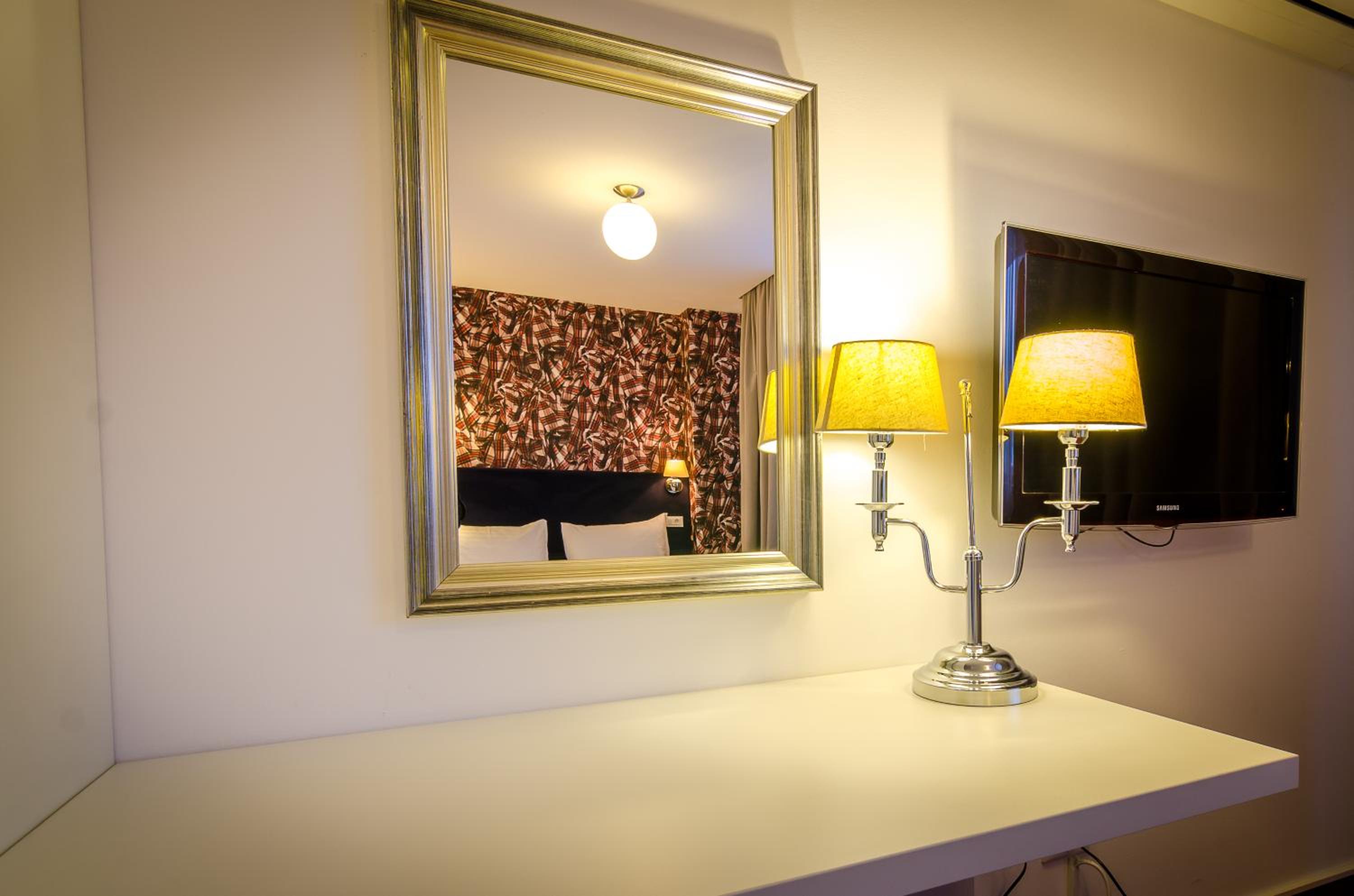 One-Bedroom Apartment - Photo 69