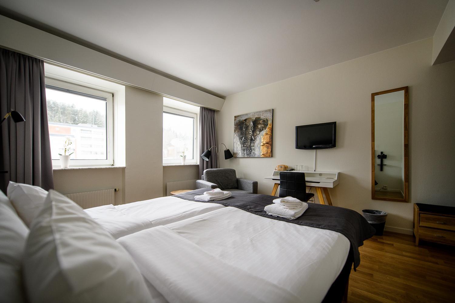 Economy Double Room photo 1