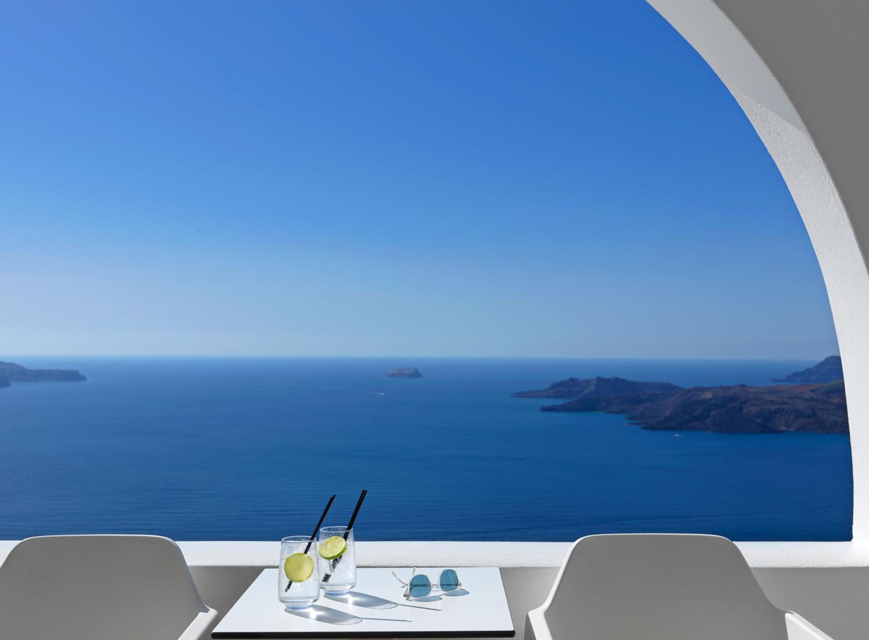 Standard Room with Sea View - Photo 4