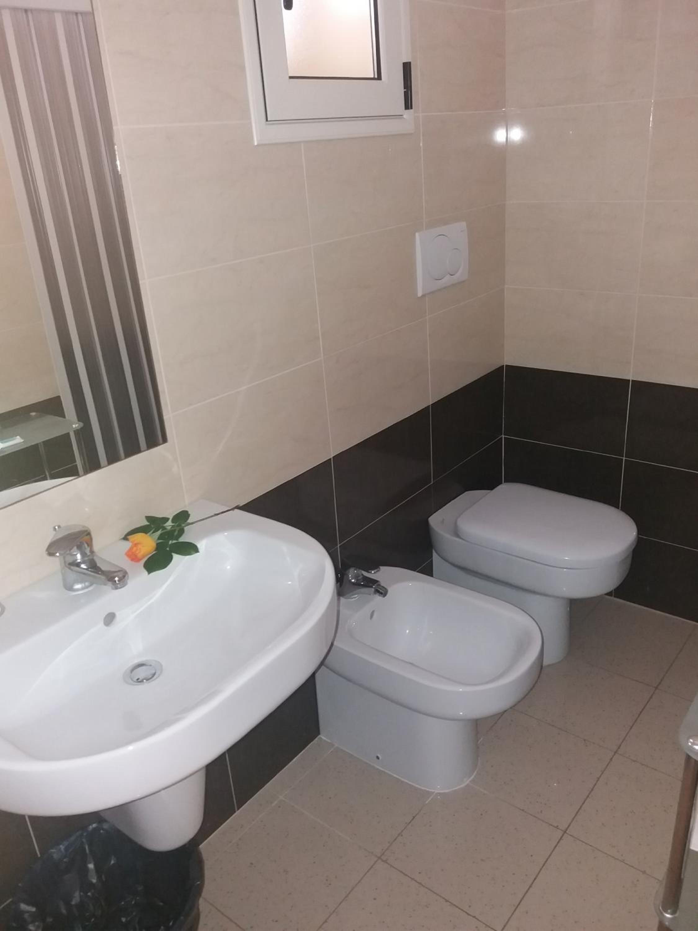 Double Room with Balcony photo 3