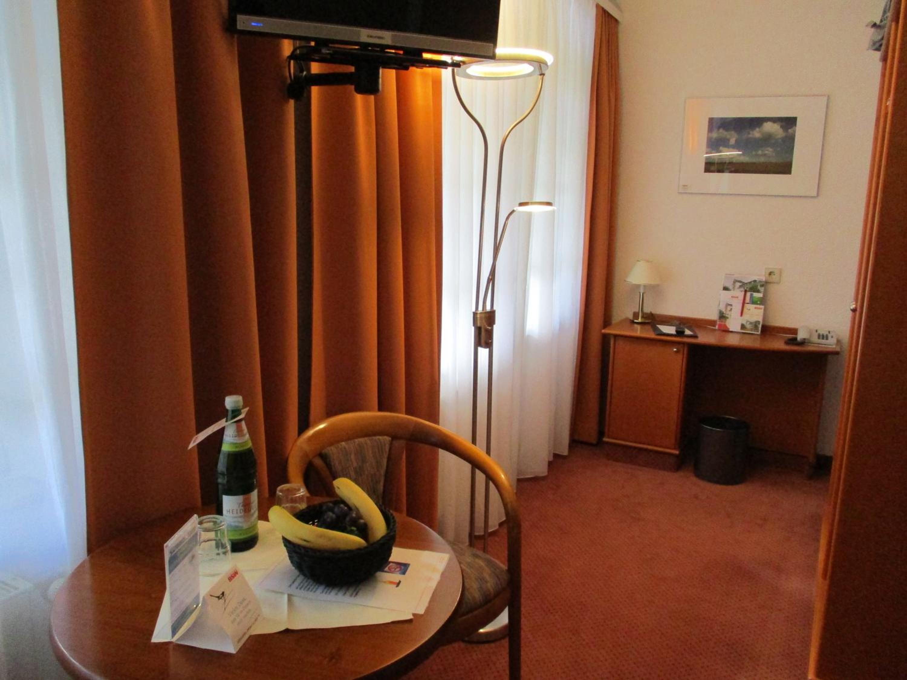 Twin Room with Balcony photo 1