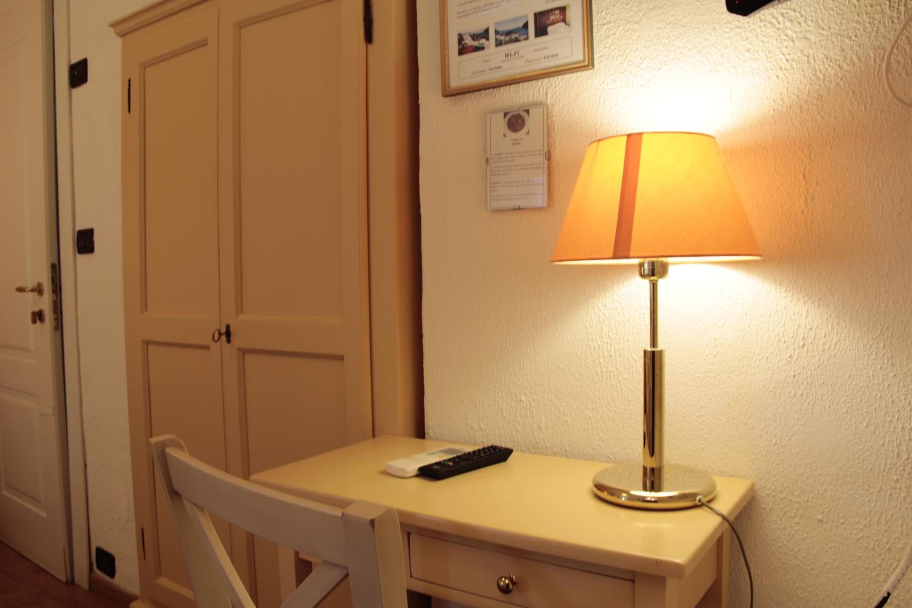 Superior Double Room - Photo 1