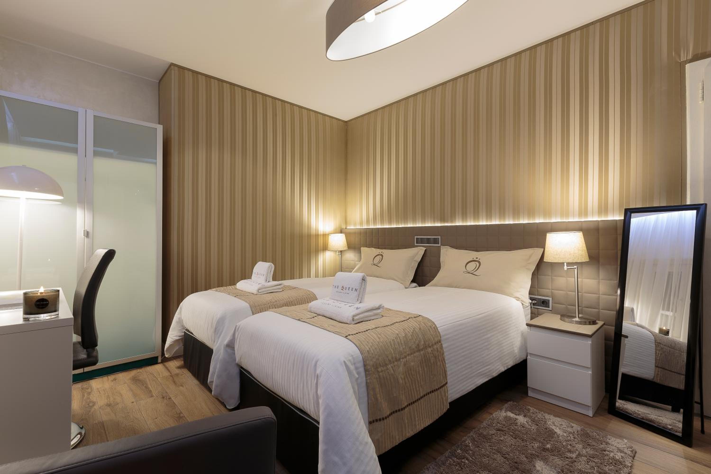 Deluxe Studio with Terrace