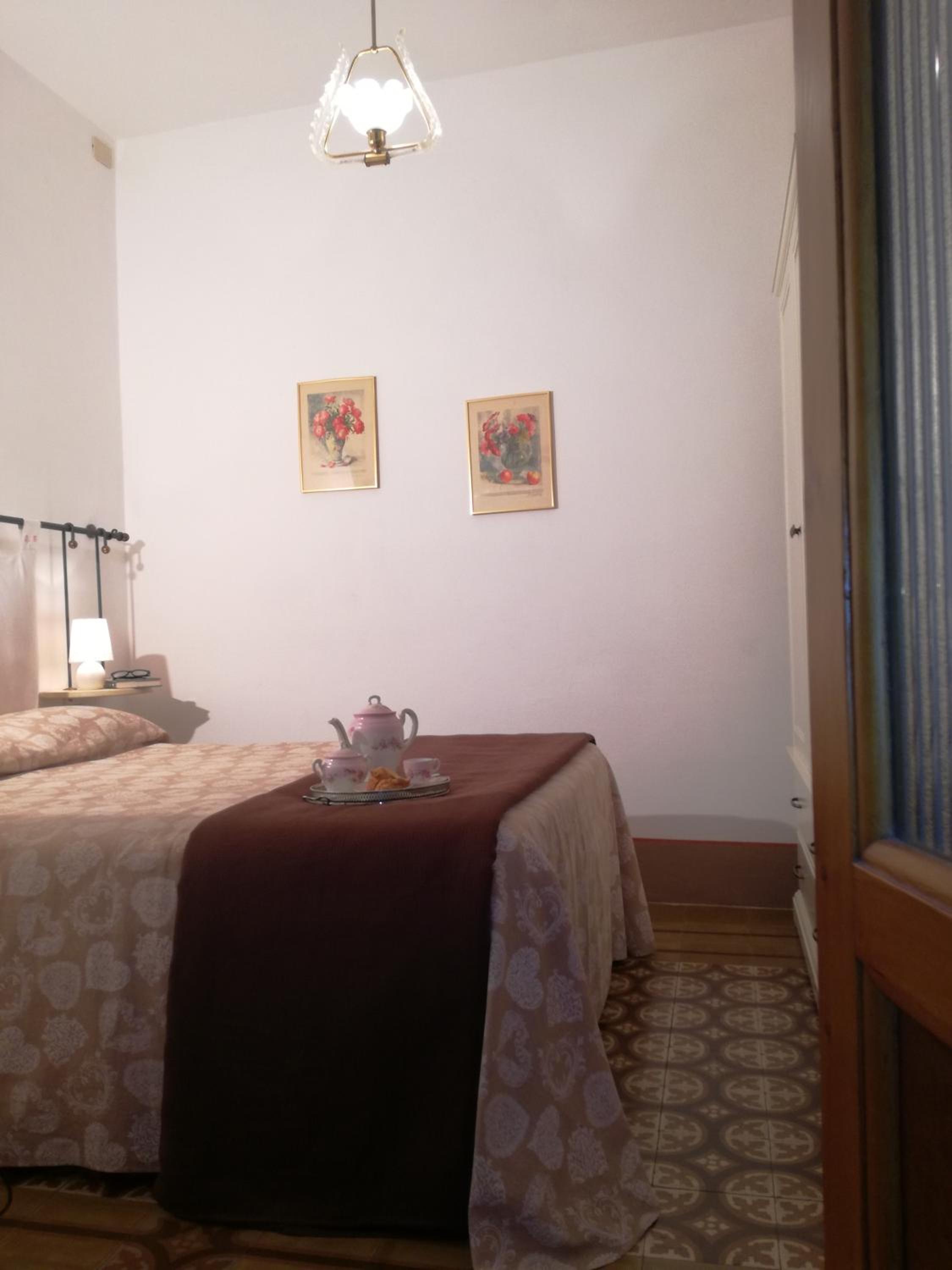 Small One-Bedroom Apartment (Ricasoli) photo 3