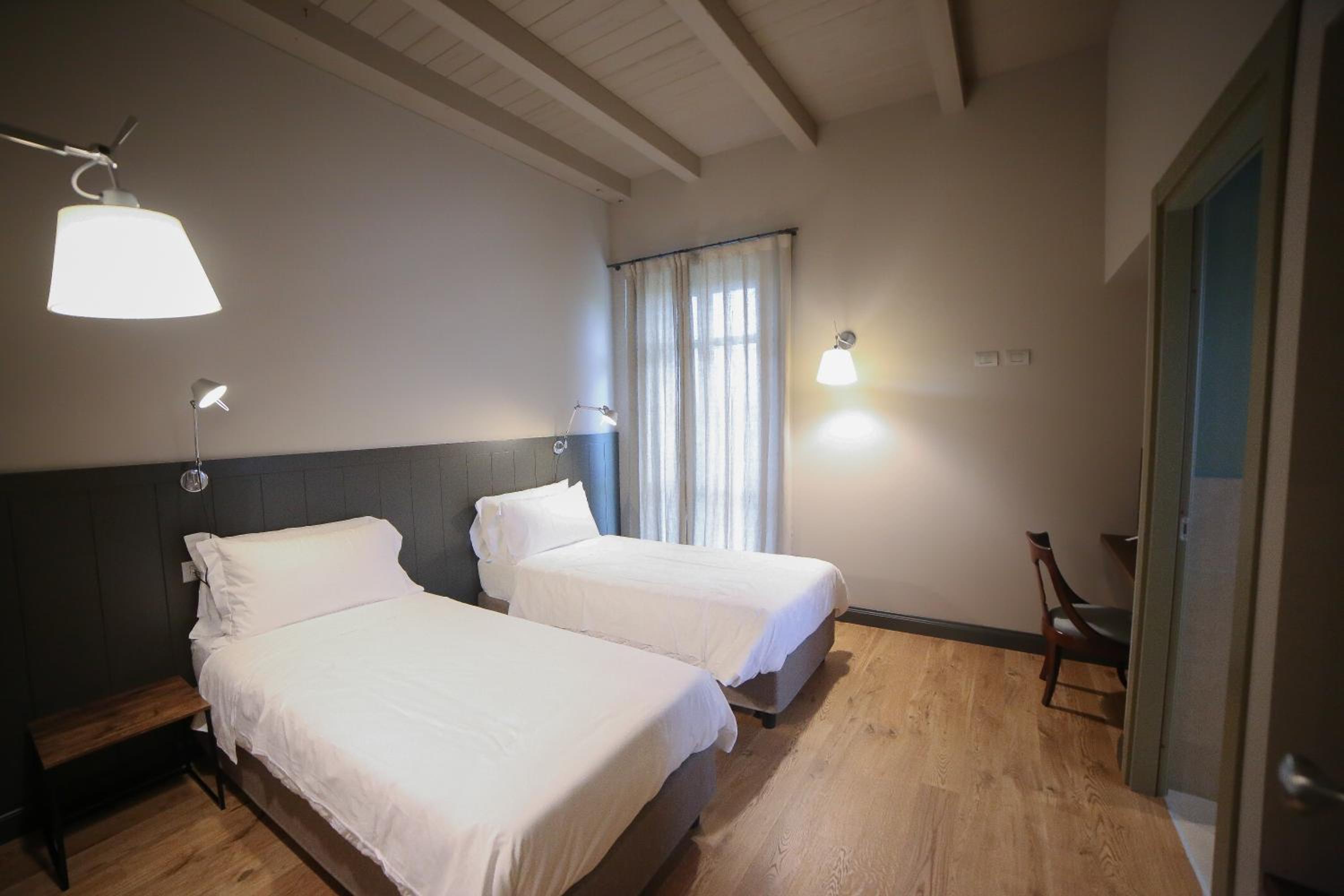 Deluxe Double or Twin Room with Pool View