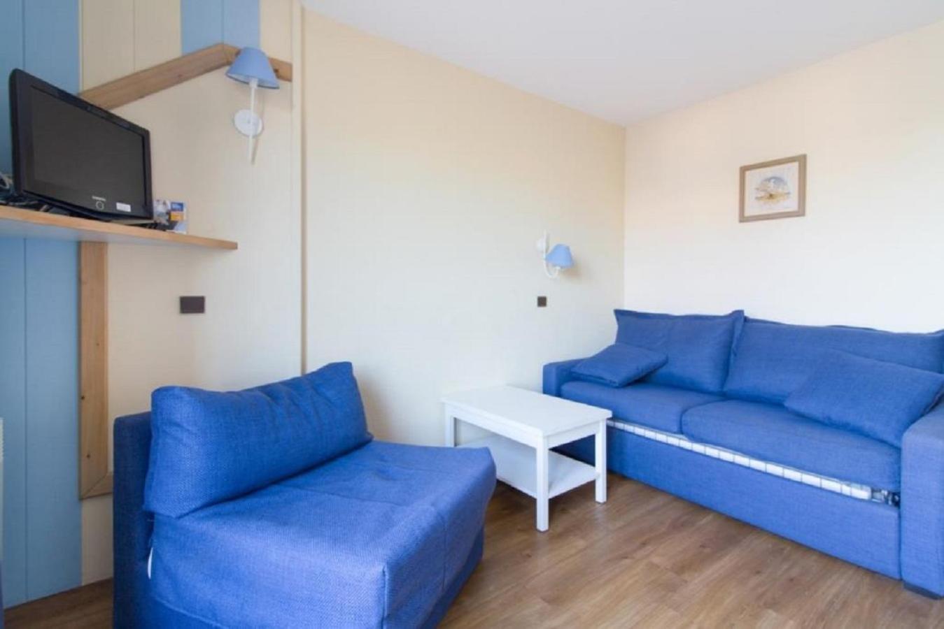Prestige Studio (4 People)