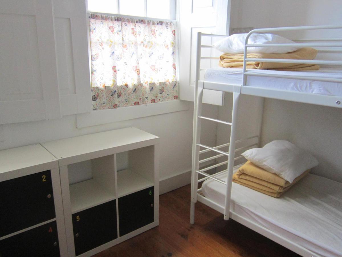 Bed in 6-Bed Mixed Dormitory Room photo 1