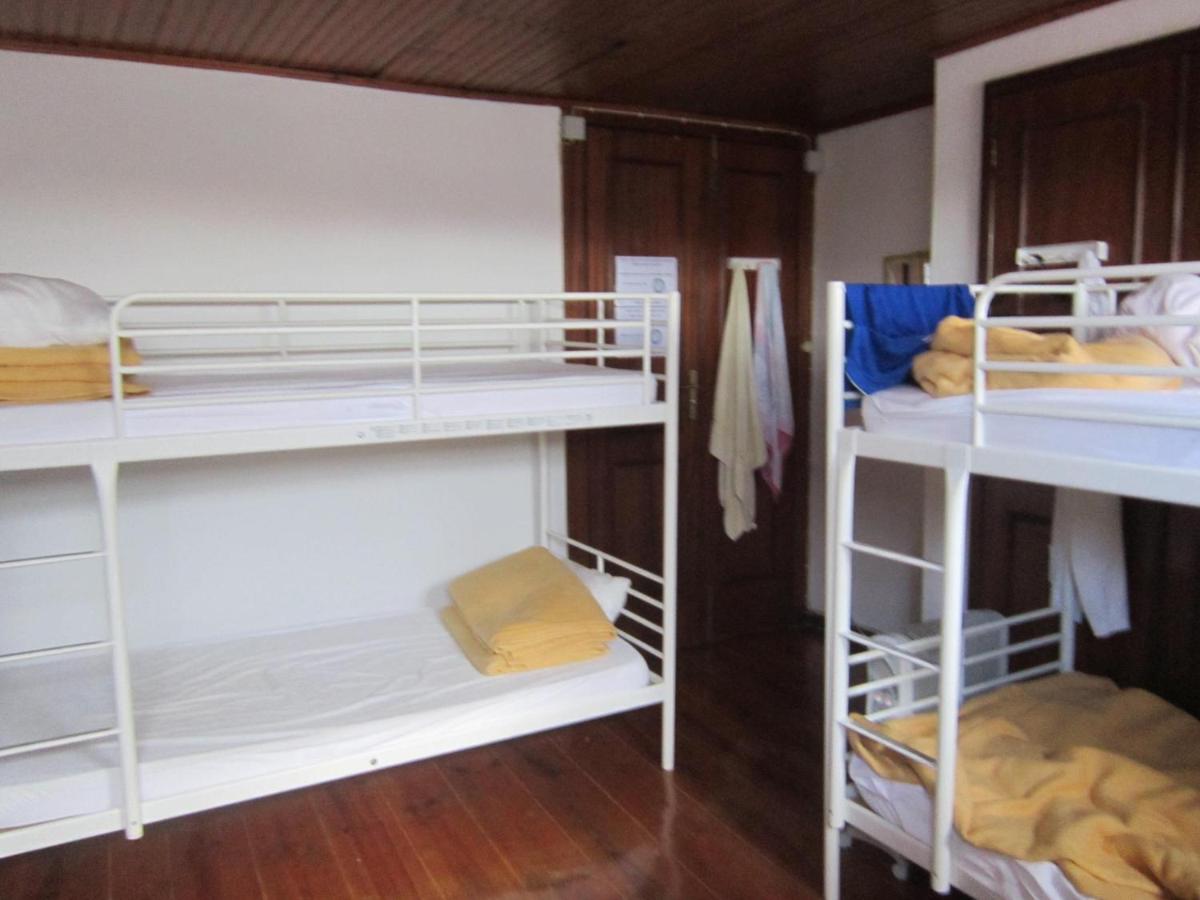 Bed in 8-Bed Mixed Dormitory Room photo 2