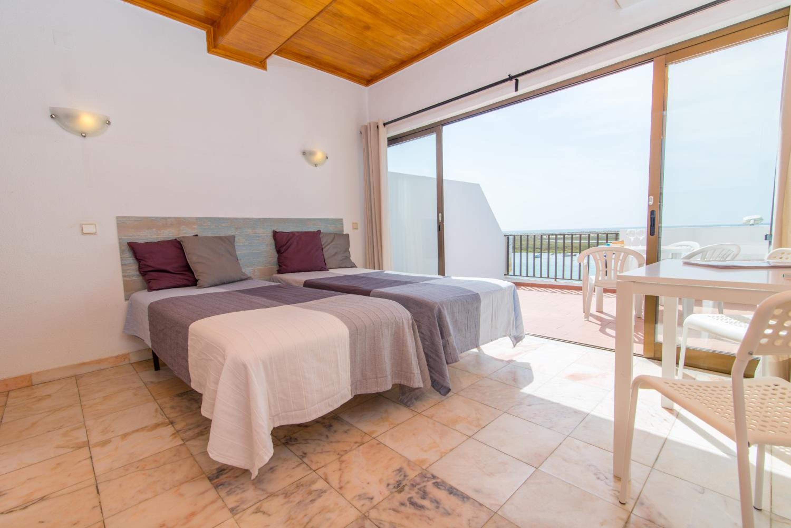 Studio Apartment with Sea View photo 1