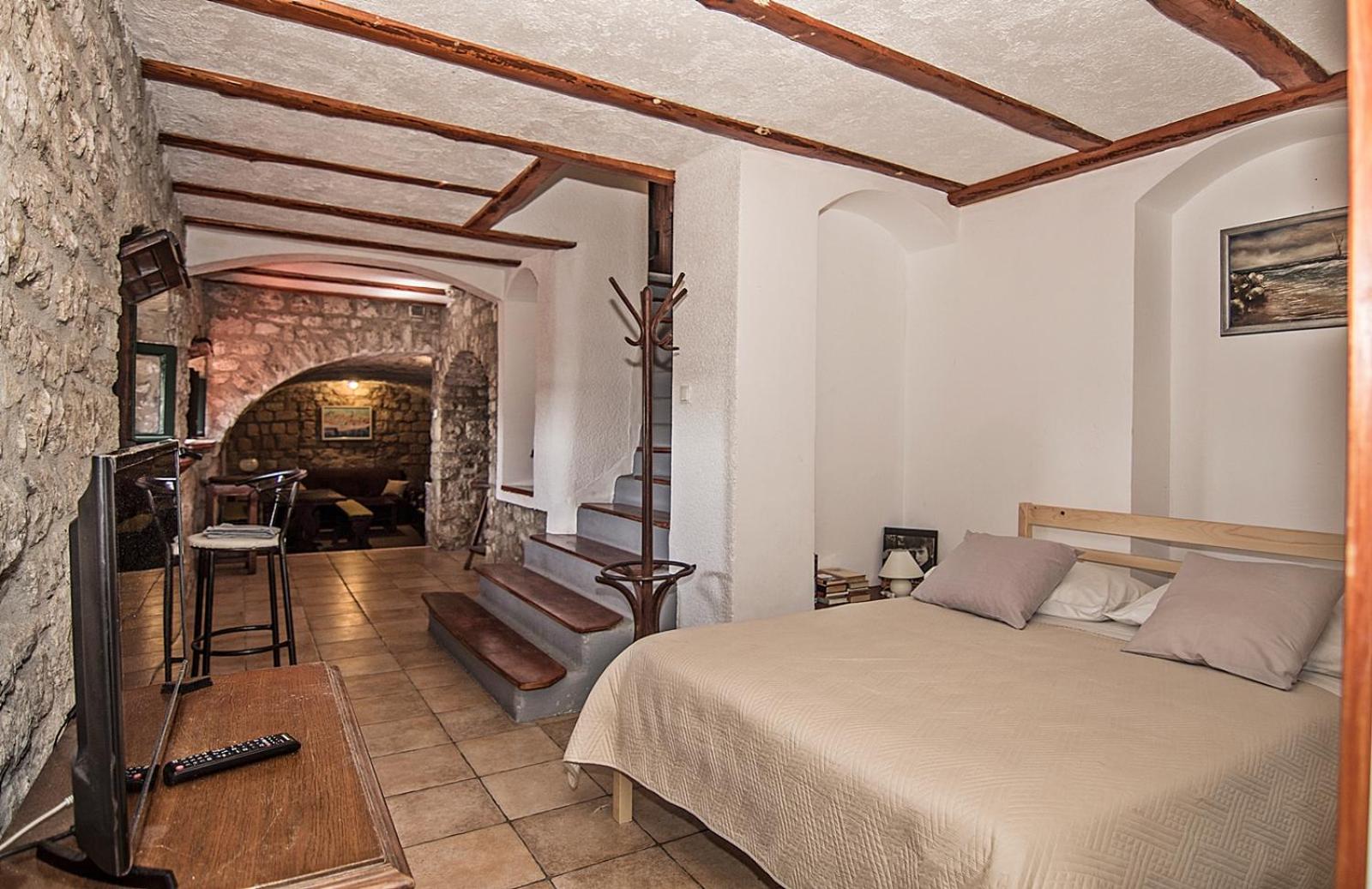 Studio Apartment with Sea View - Photo 36