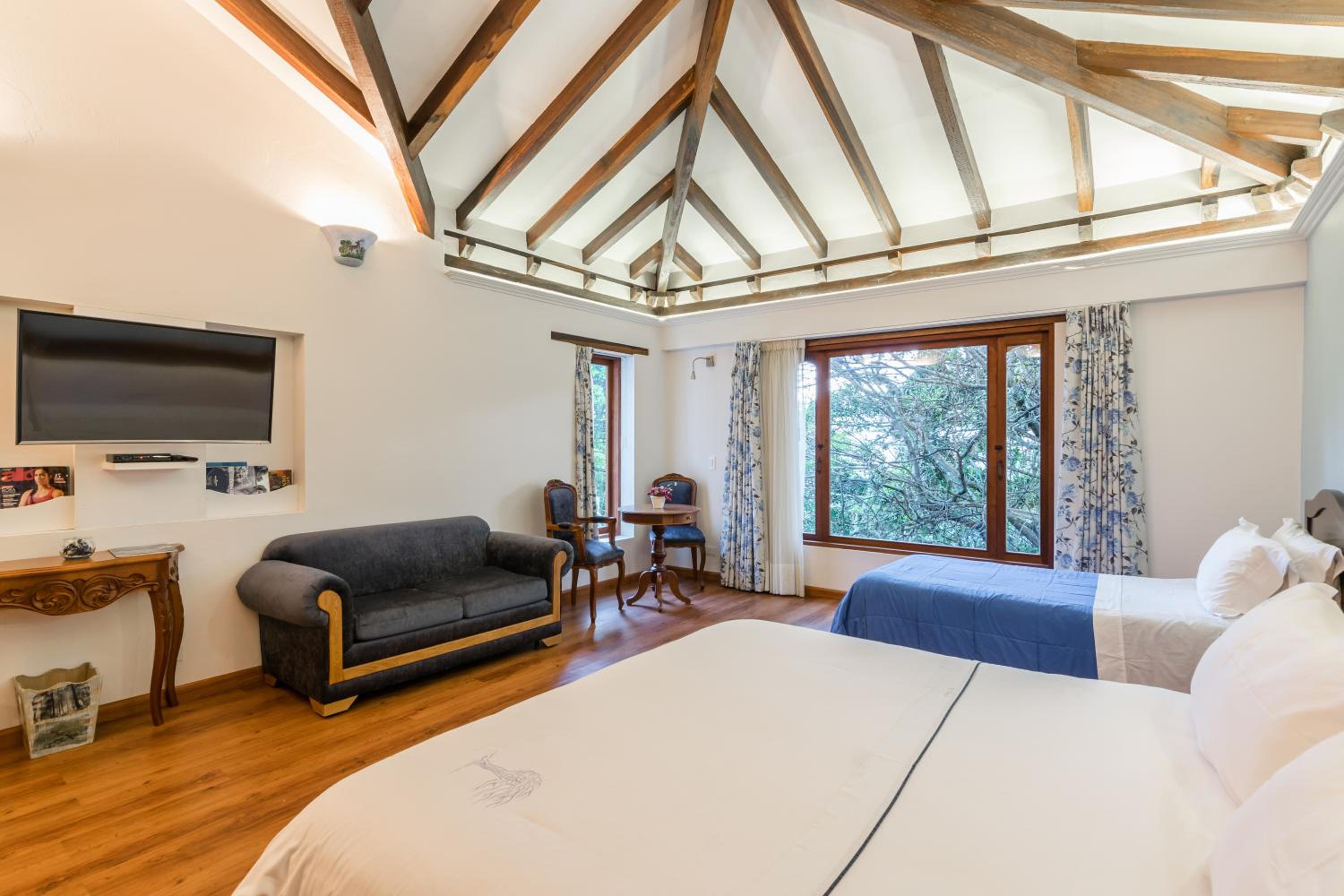 Family Room photo 1