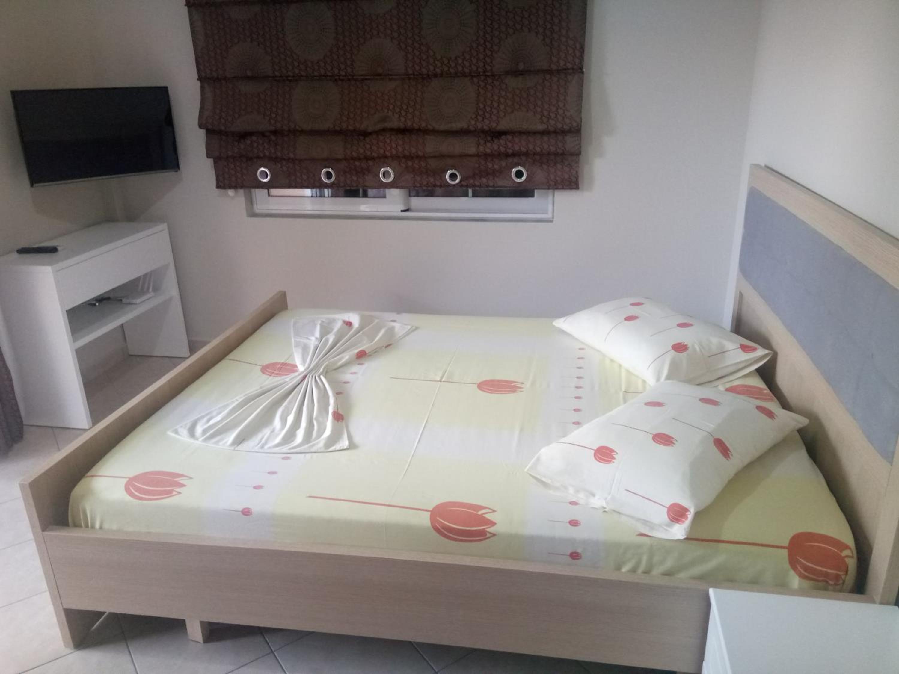 Studio Apartment with Sea View photo 1