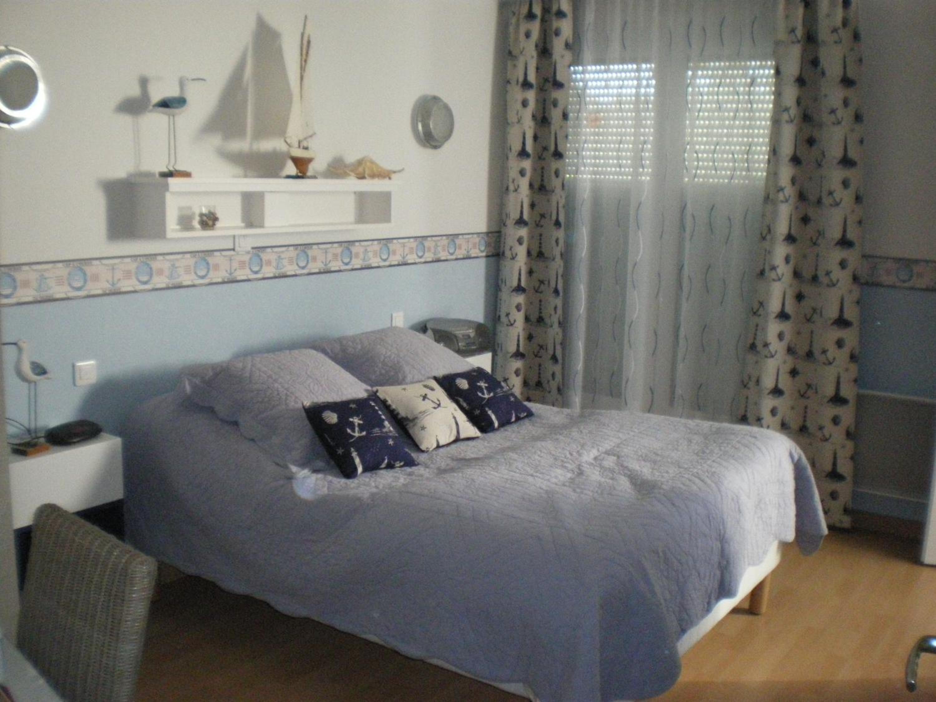 Large Double Room photo 2