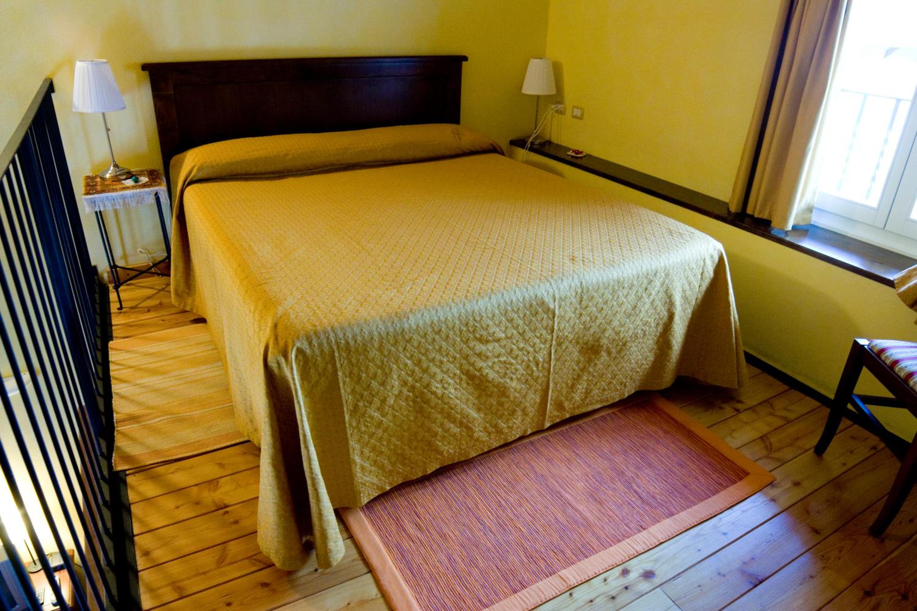 Double Room - Photo 1