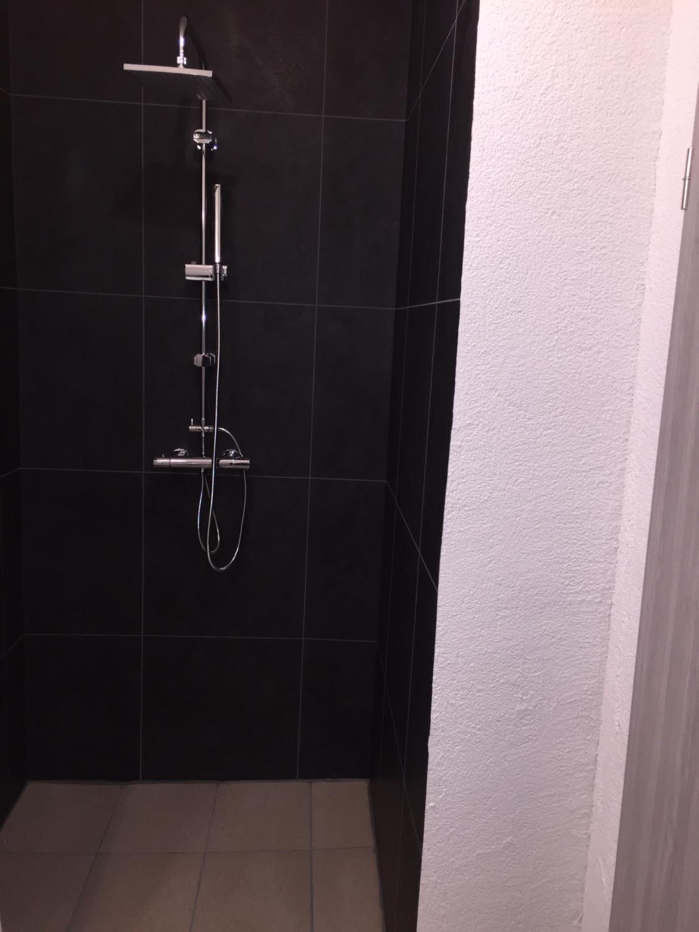 Standard Triple Room - Photo 10