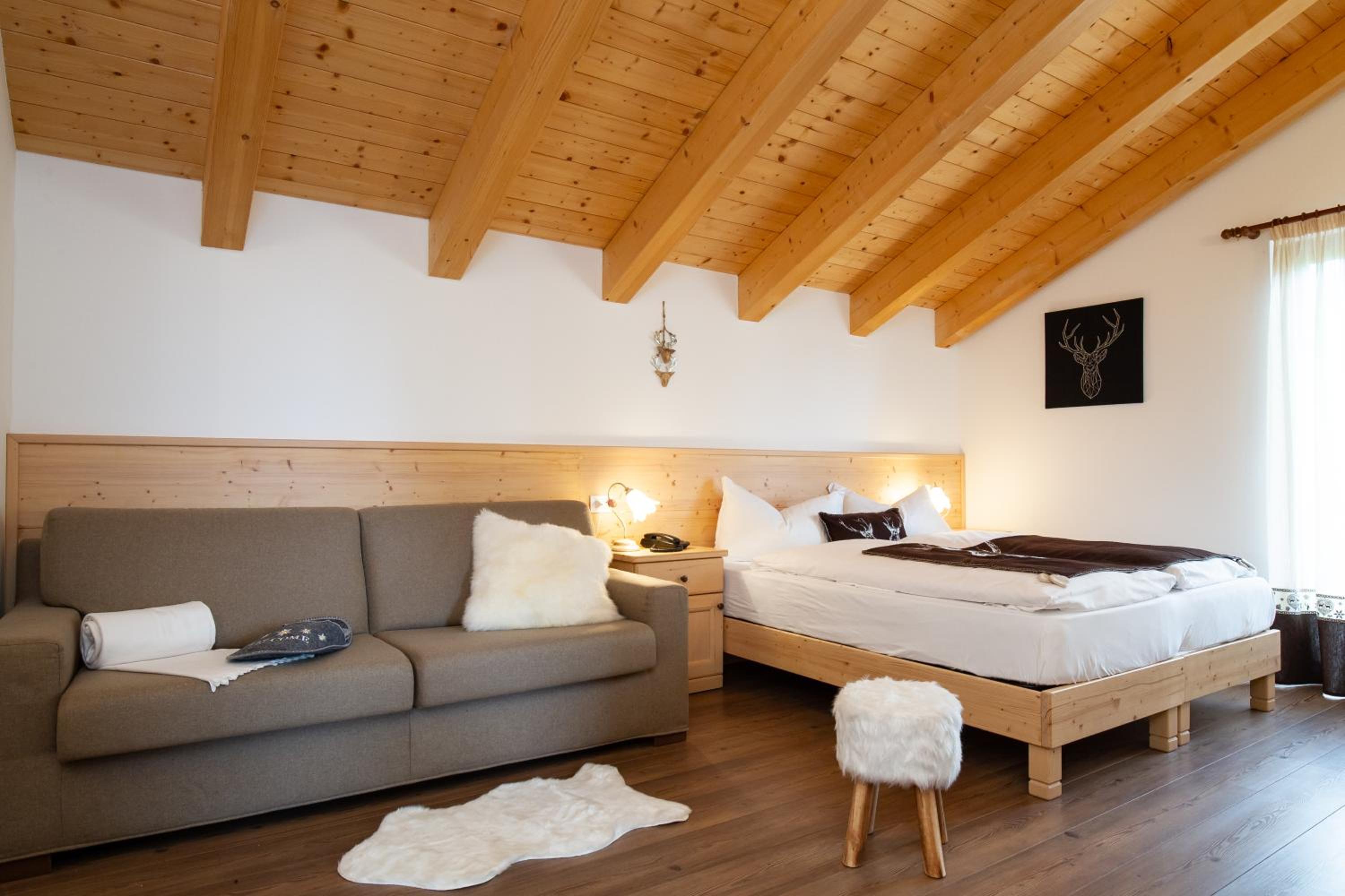 Suite with Mountain View - Photo 1