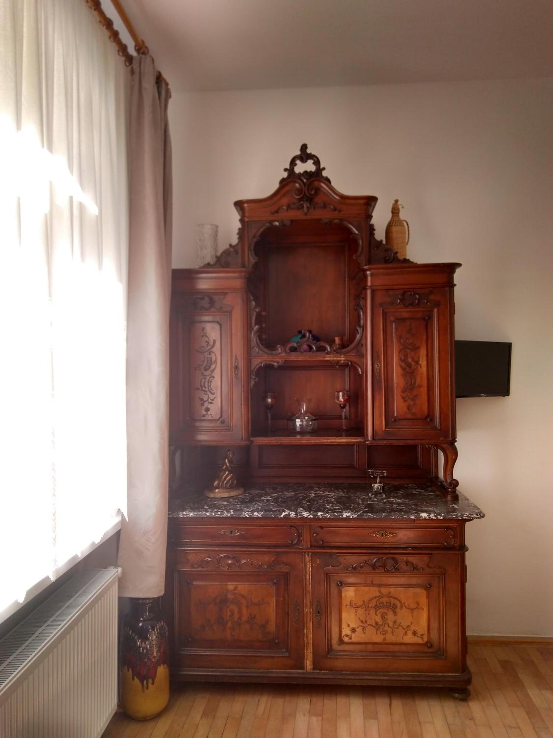 Double Room with Private External Bathroom - Photo 10
