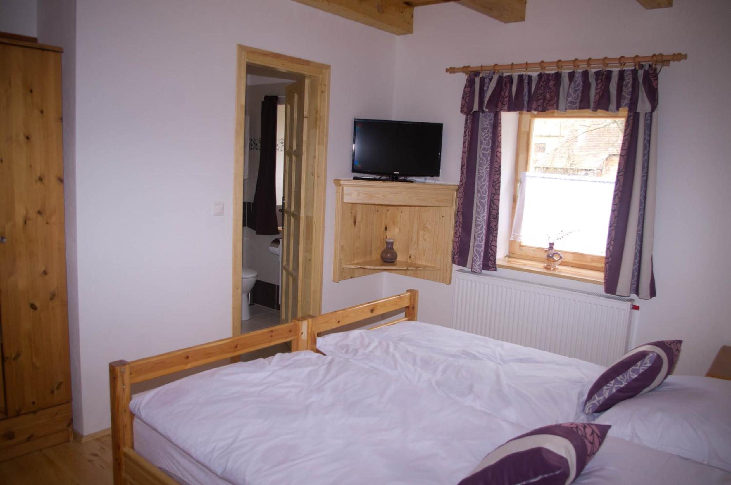 Three-Bedroom House photo 2