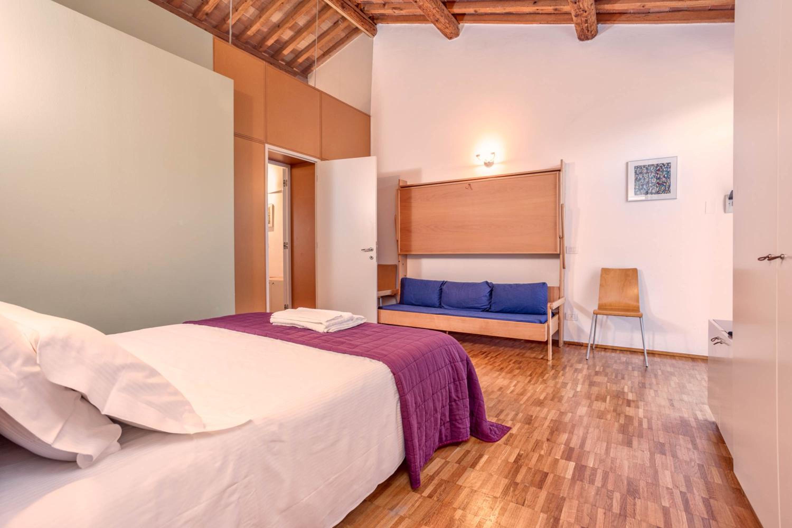Two-Bedroom Apartment with Terrace (6 Adults) photo 1