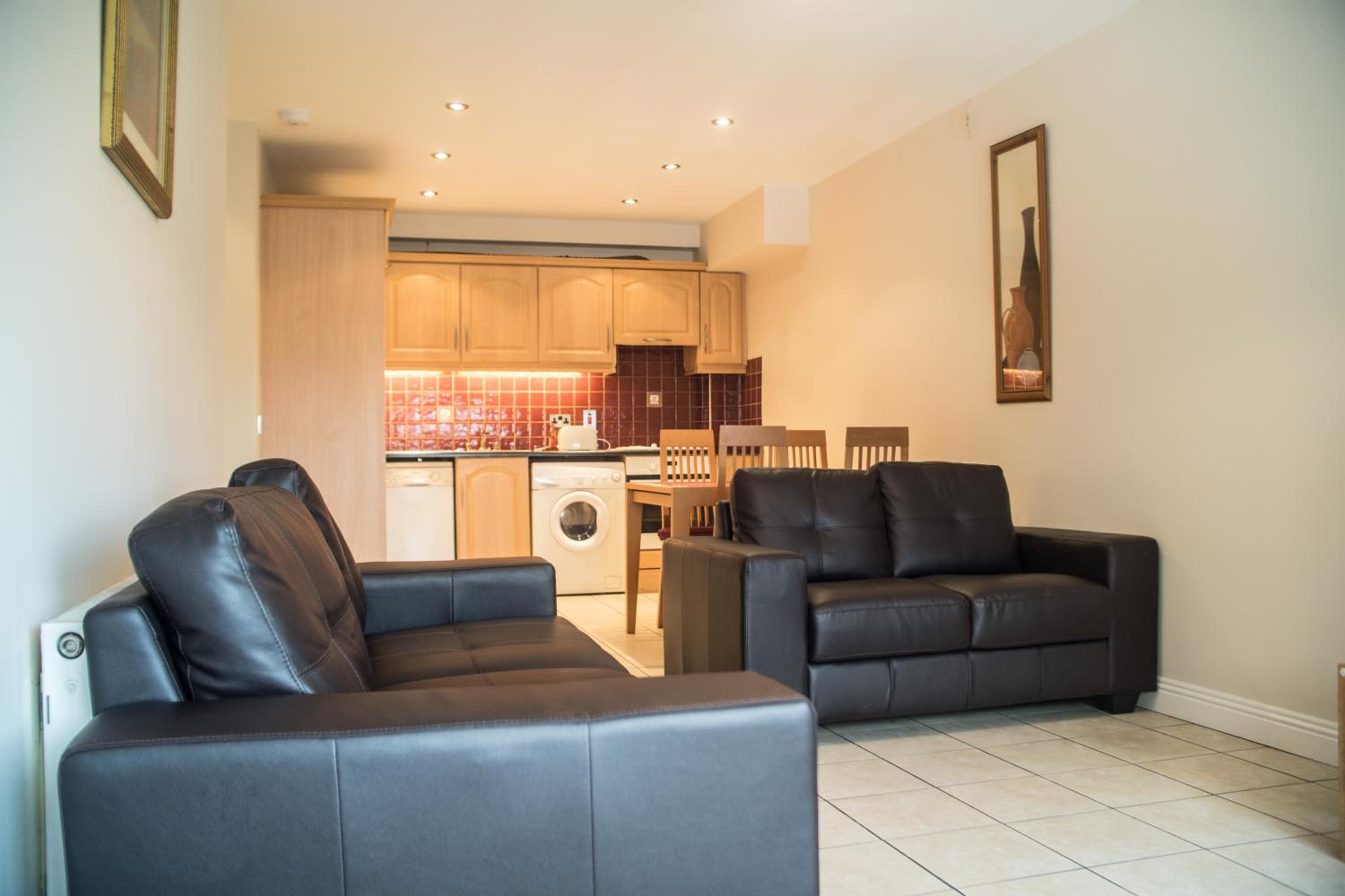 Apartment - Photo 1