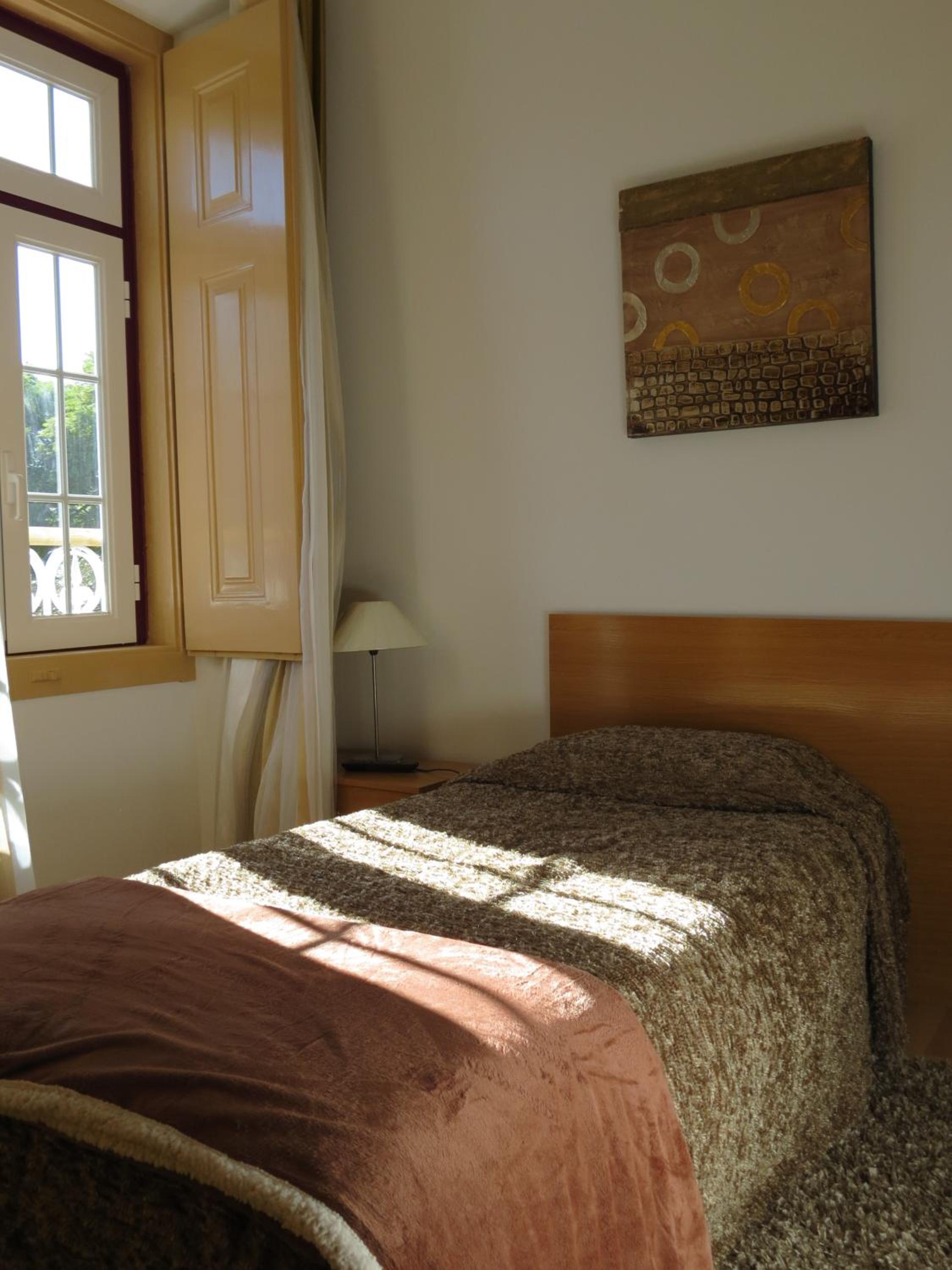 Single Room with Shared Bathroom