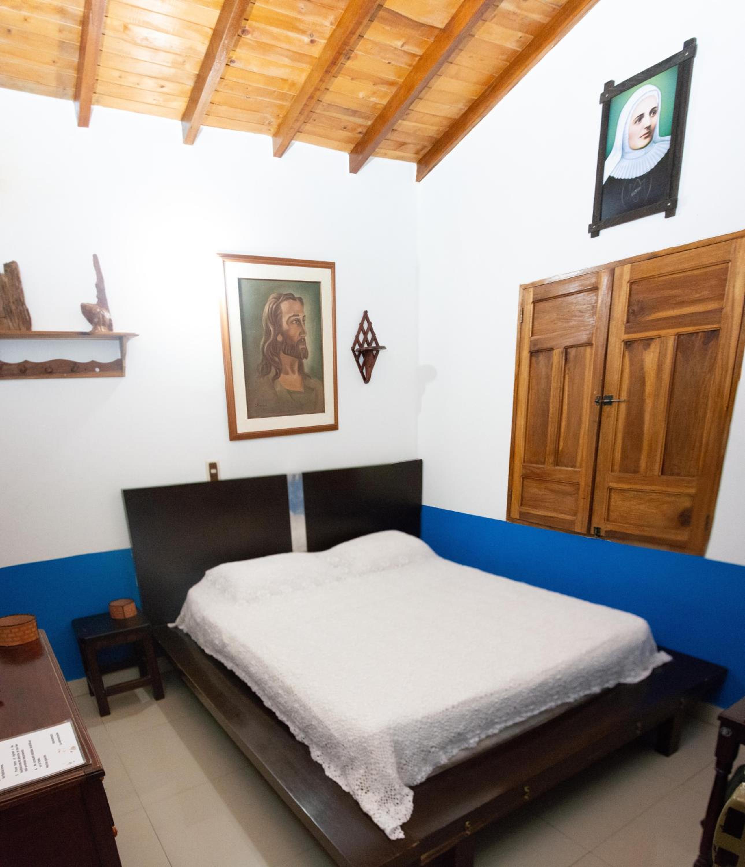 Deluxe Double Room with Shower photo 1