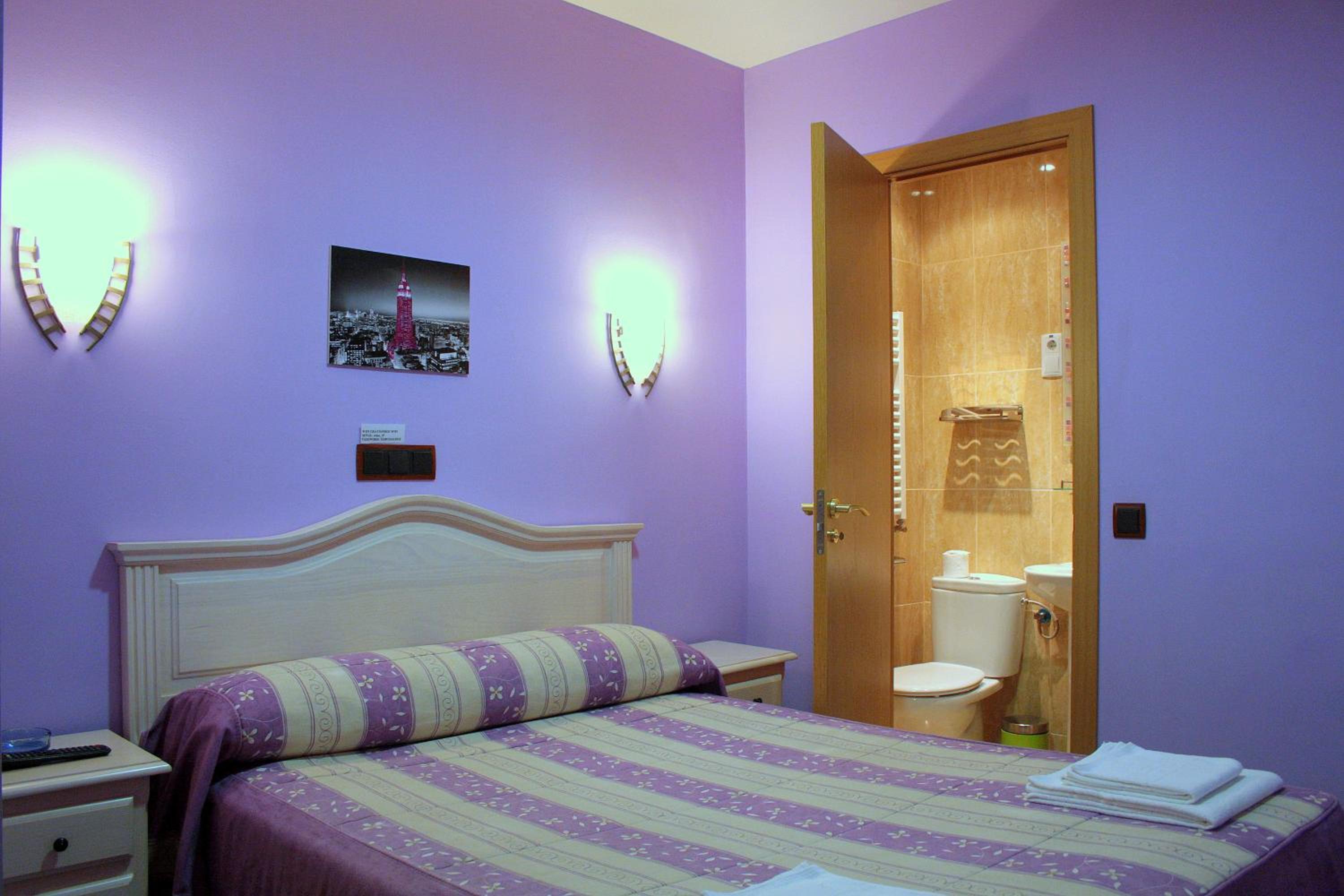 Double Room - Photo 30