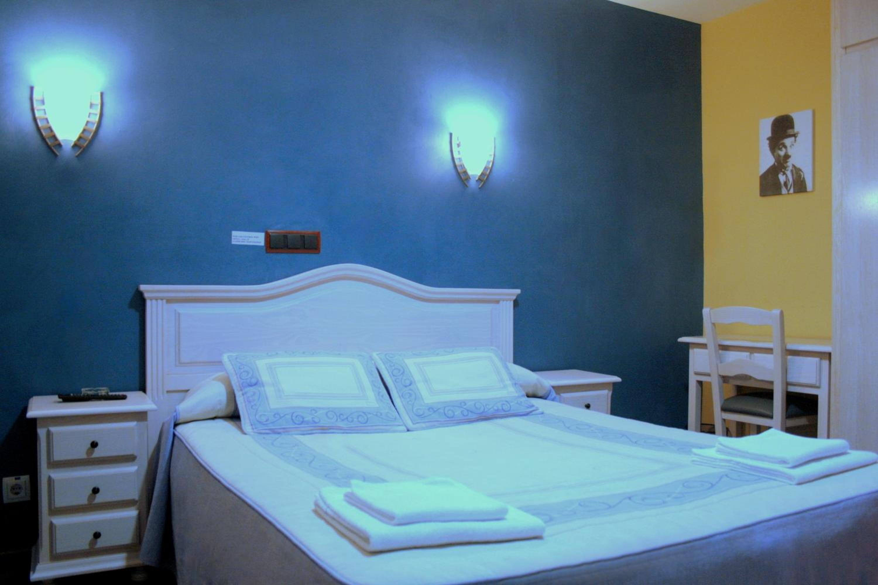 Double Room - Photo 27