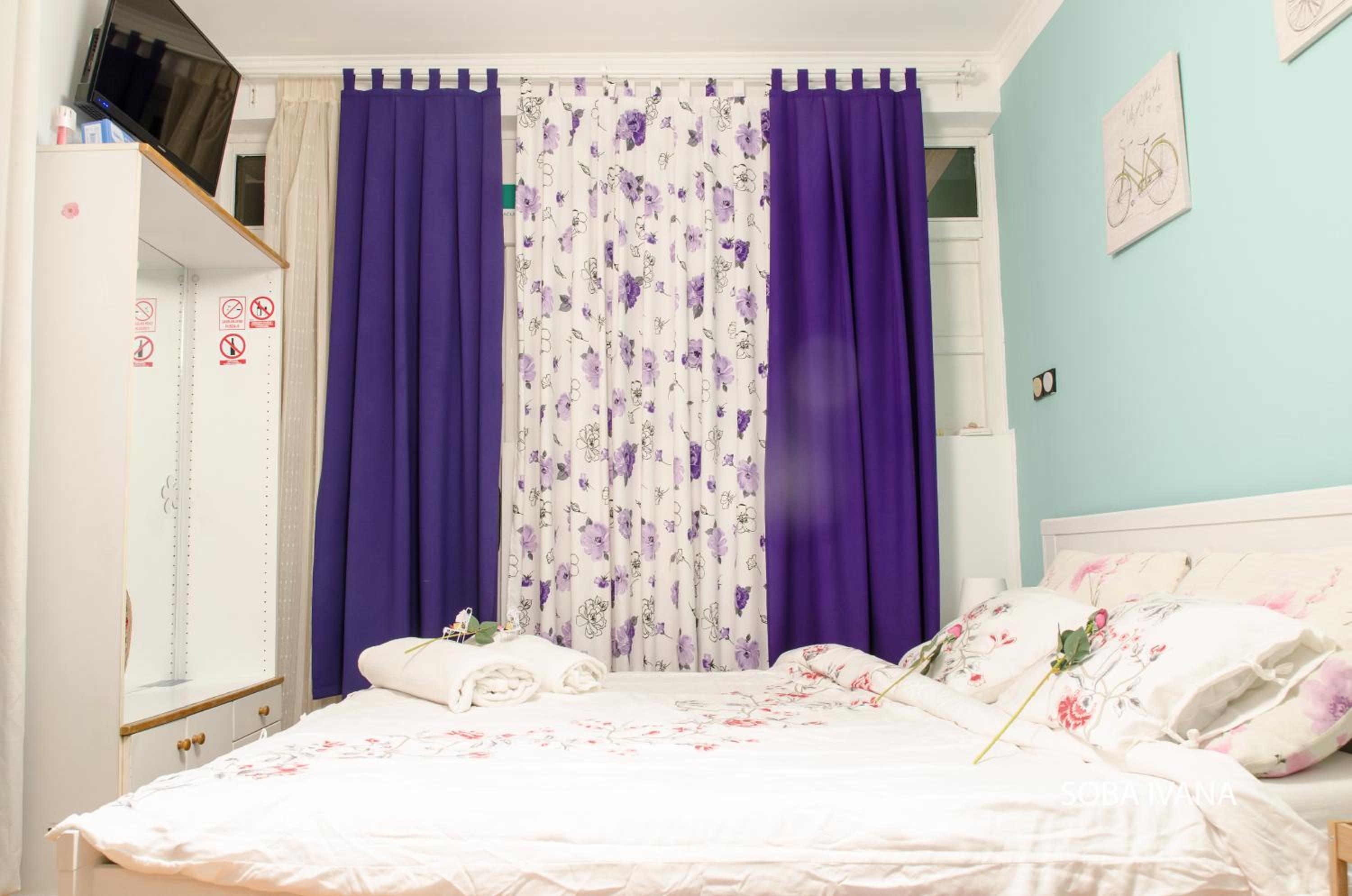 Deluxe Double or Twin Room - Photo 7