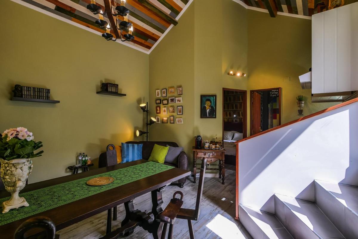 Apartment with Terrace photo 3