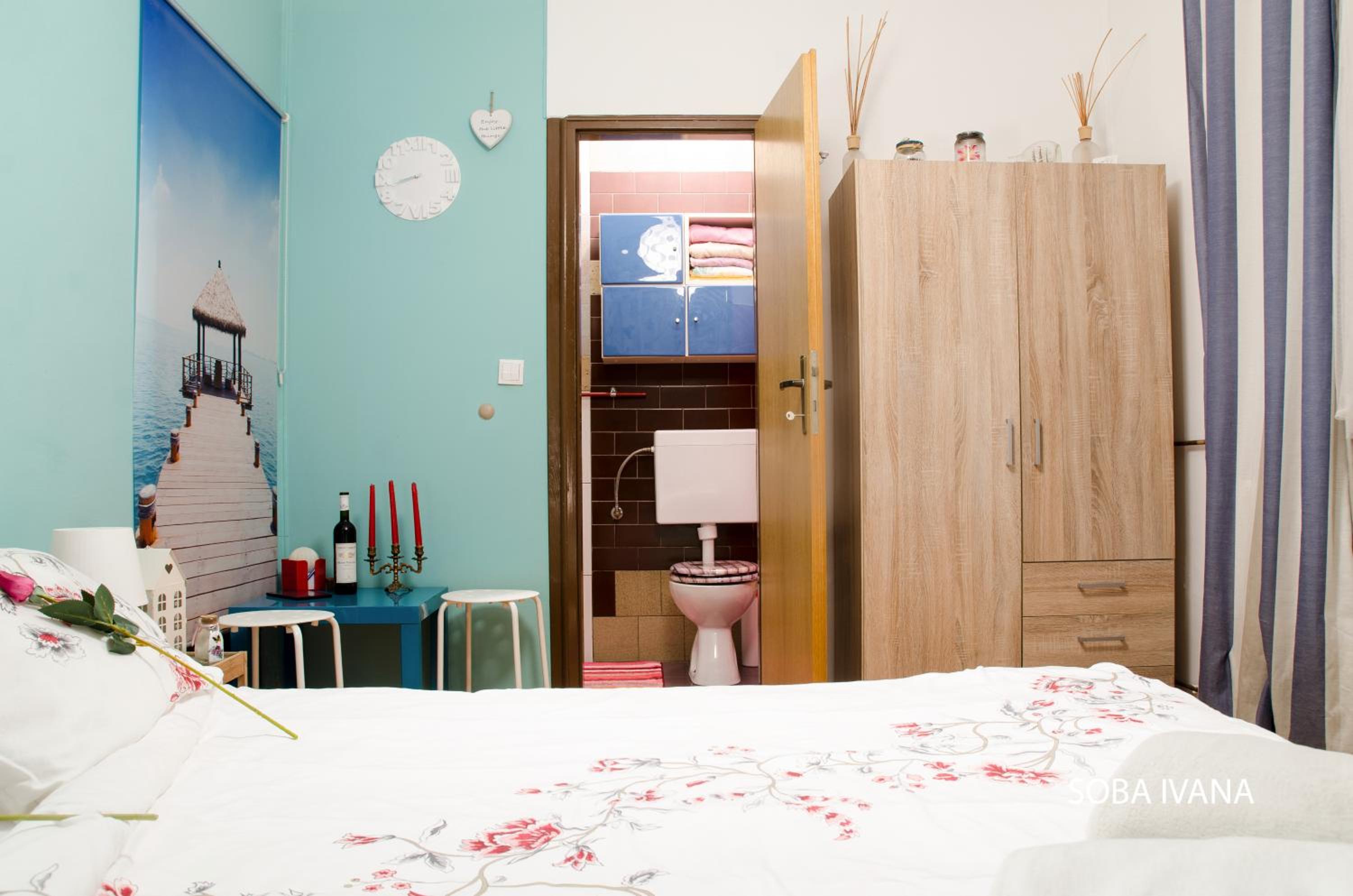 Deluxe Double or Twin Room - Photo 4