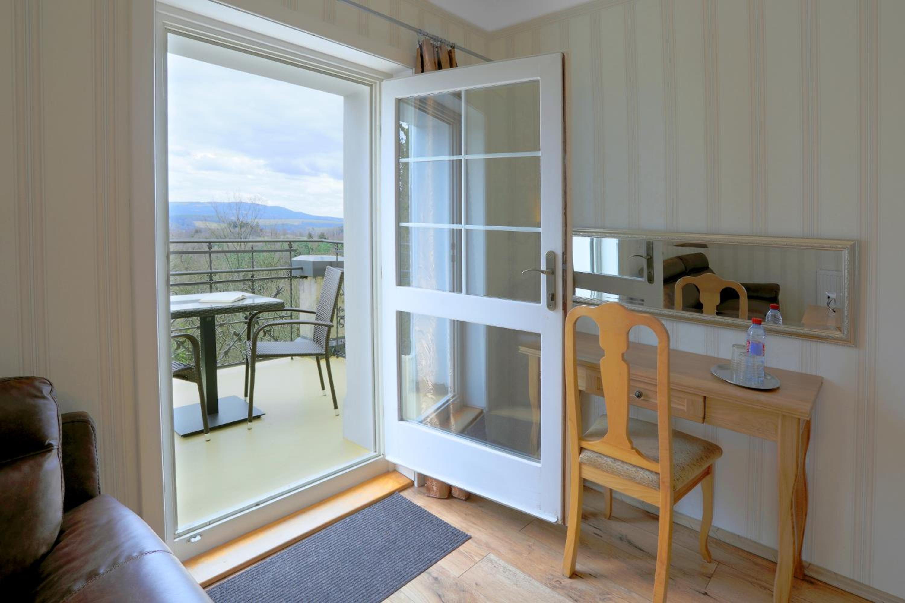 Exclusive Suite - Photo 10
