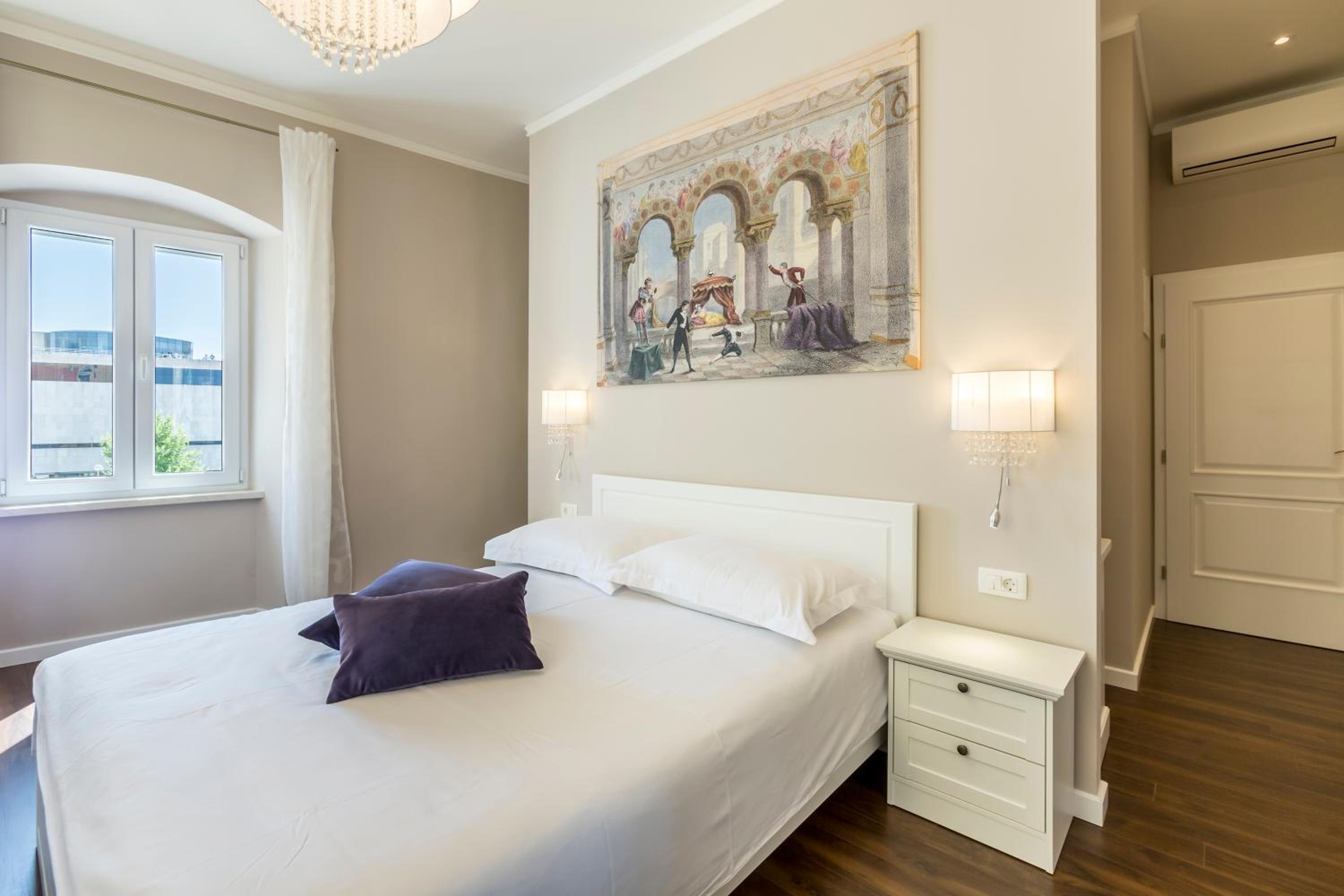 Deluxe Double Room - Photo 3