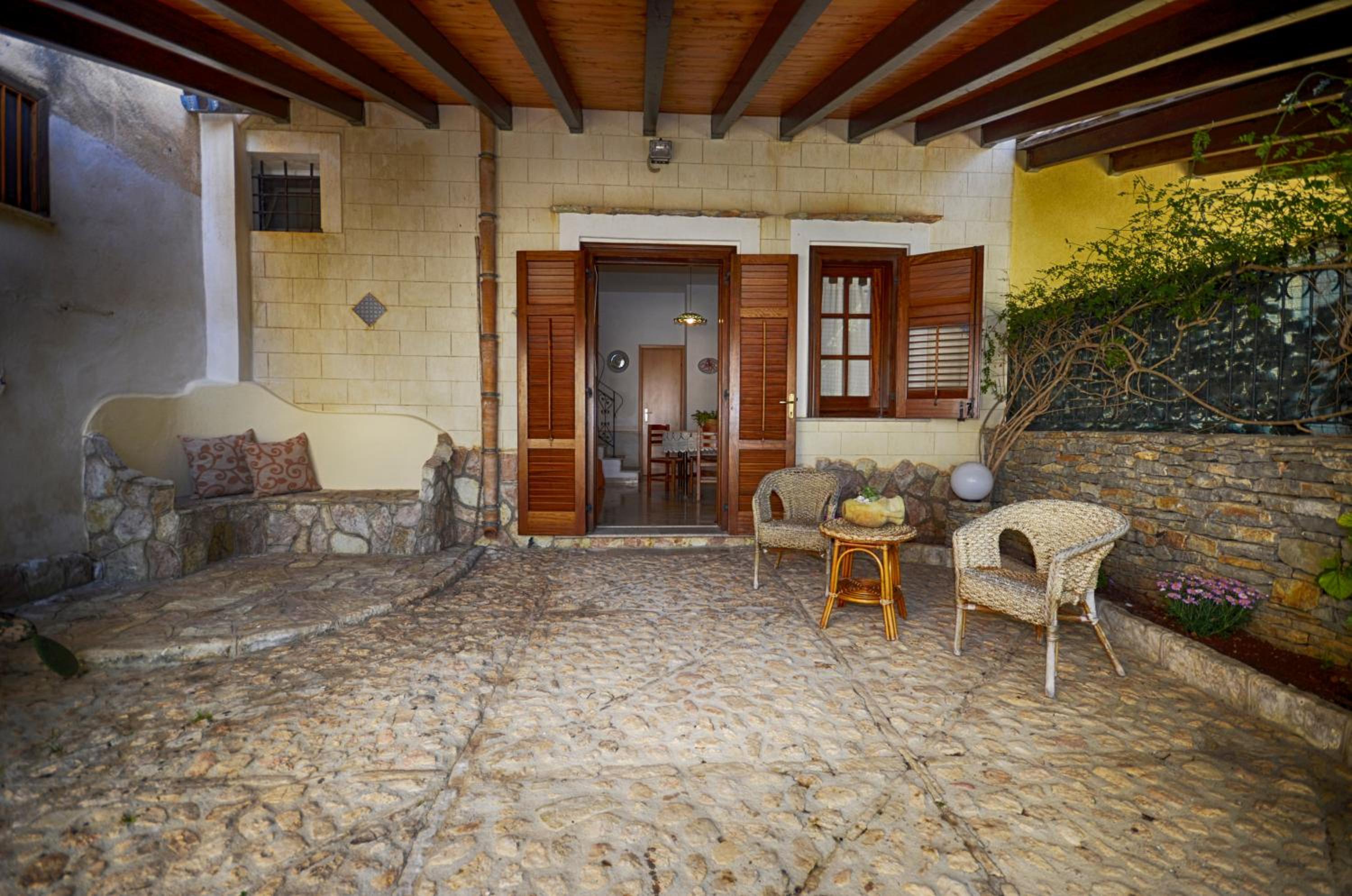 Villa with Sea View photo 3