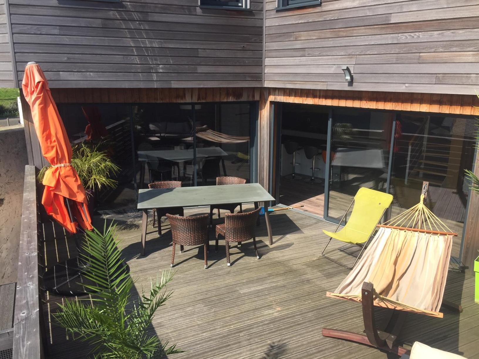 Duplex Apartment with courtyard view - Photo 12