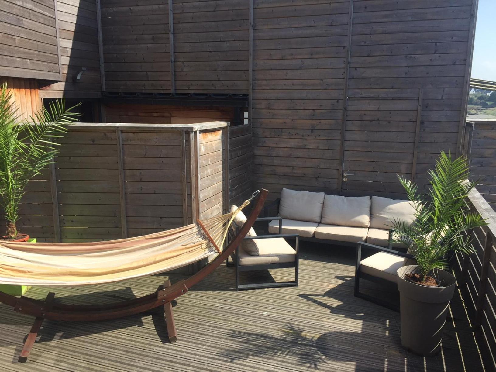 Duplex Apartment with courtyard view - Photo 16