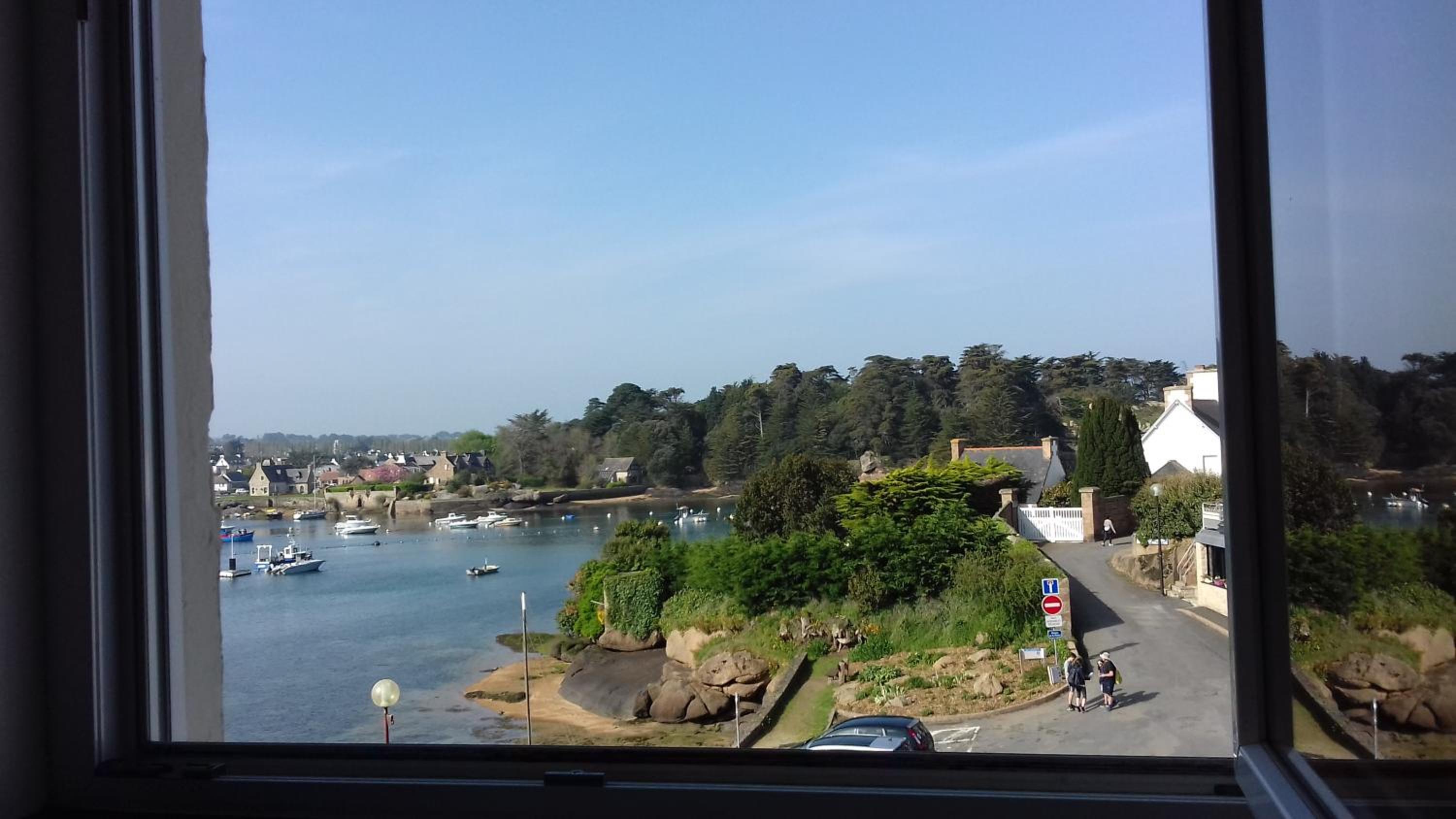 Suite with Sea View - Photo 8