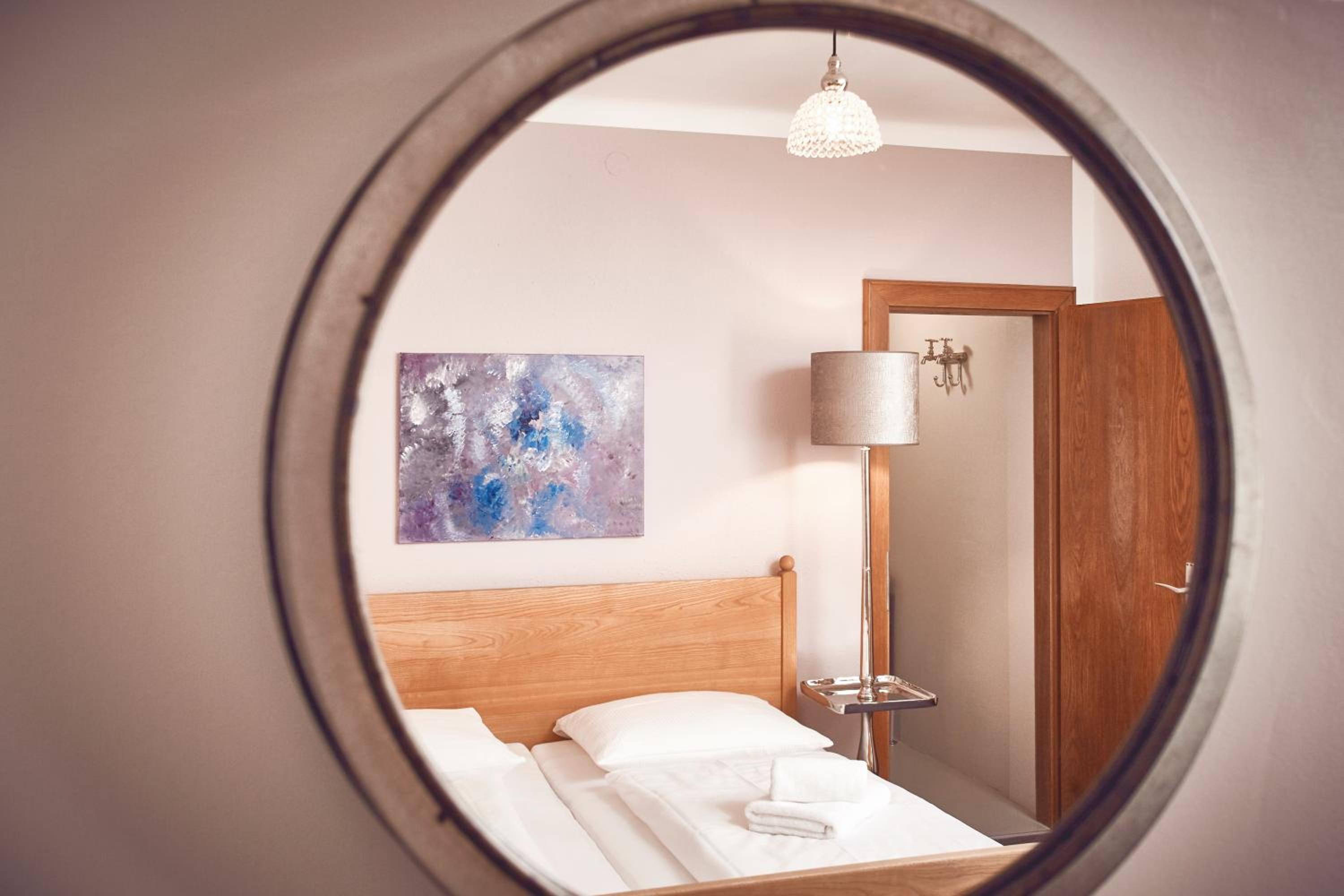 Double Room - Photo 12
